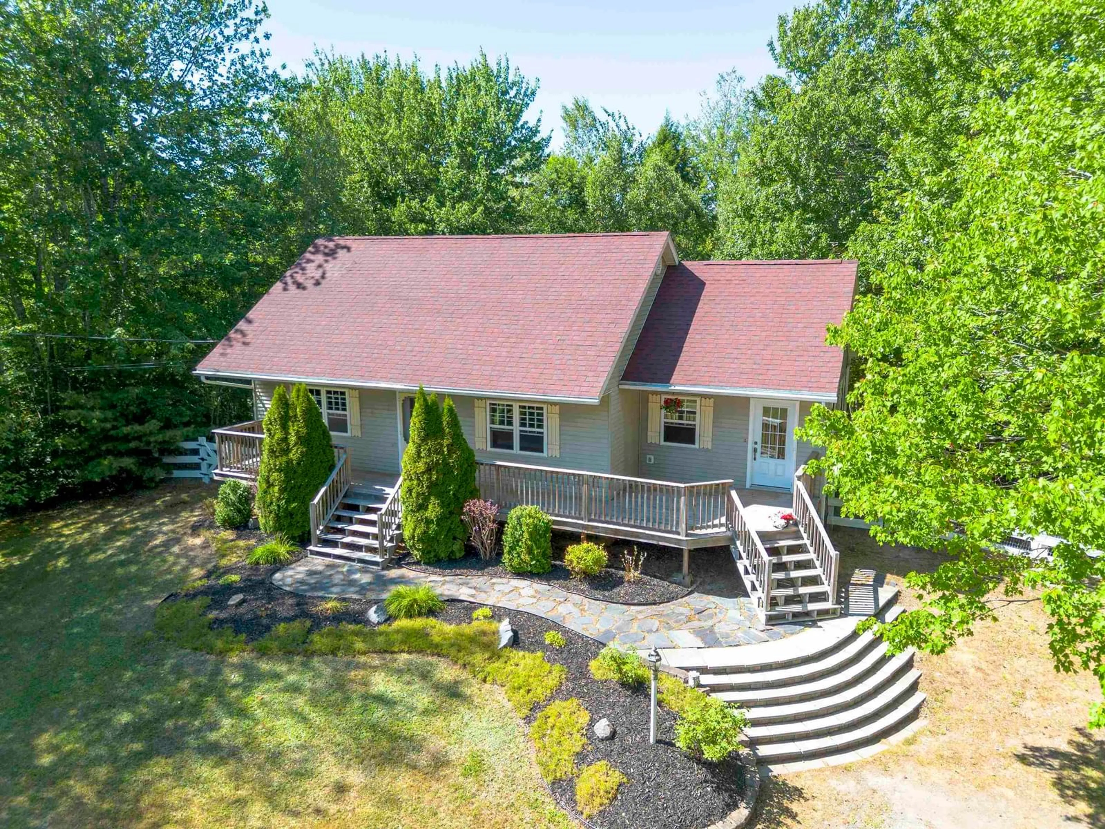 A pic from outside/outdoor area/front of a property/back of a property/a pic from drone, unknown for 1627 Middle Rd, Nictaux Nova Scotia B0S 1P0