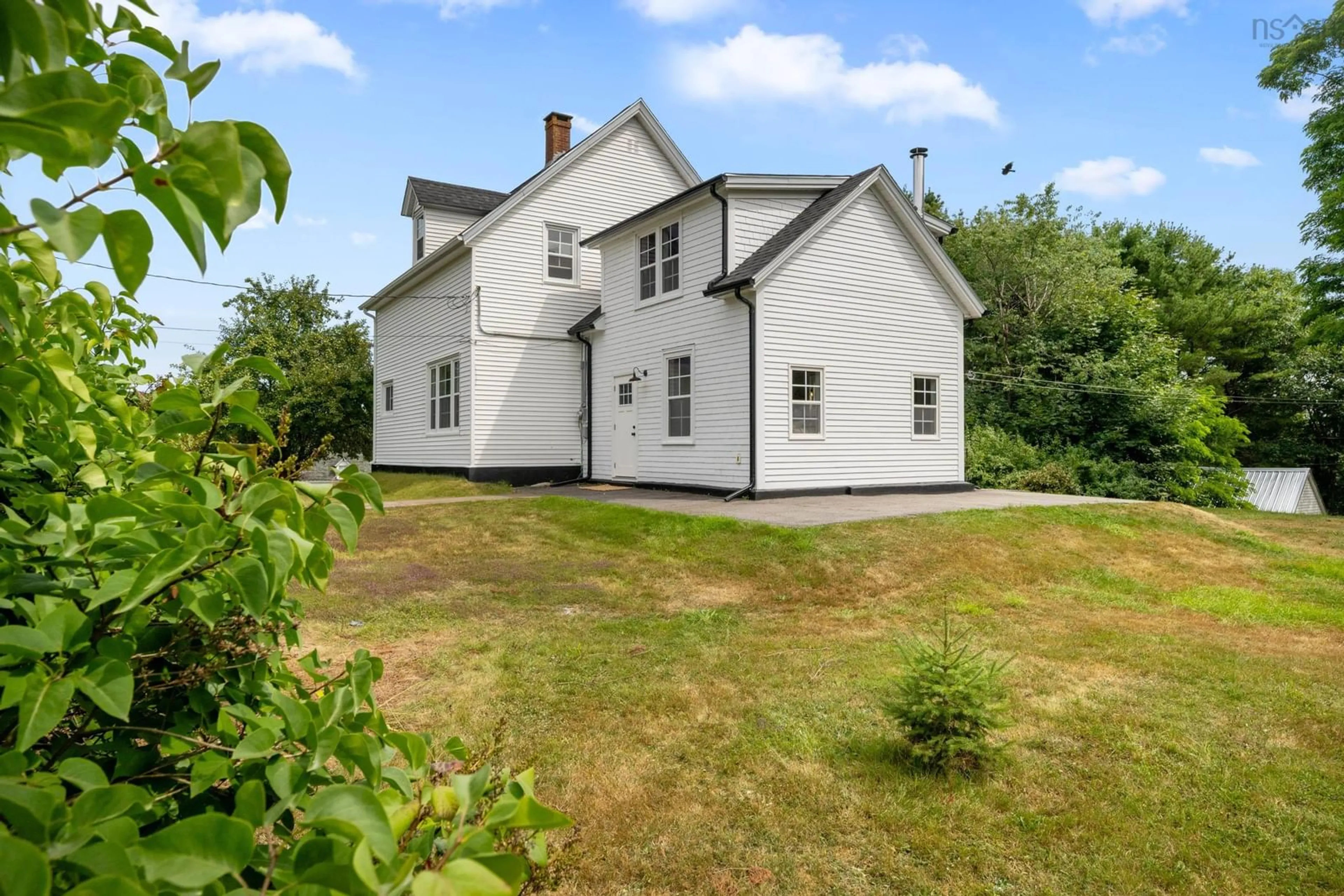 A pic from outside/outdoor area/front of a property/back of a property/a pic from drone, building for 57 Old Falls Rd, Liverpool Nova Scotia B0T 1K0