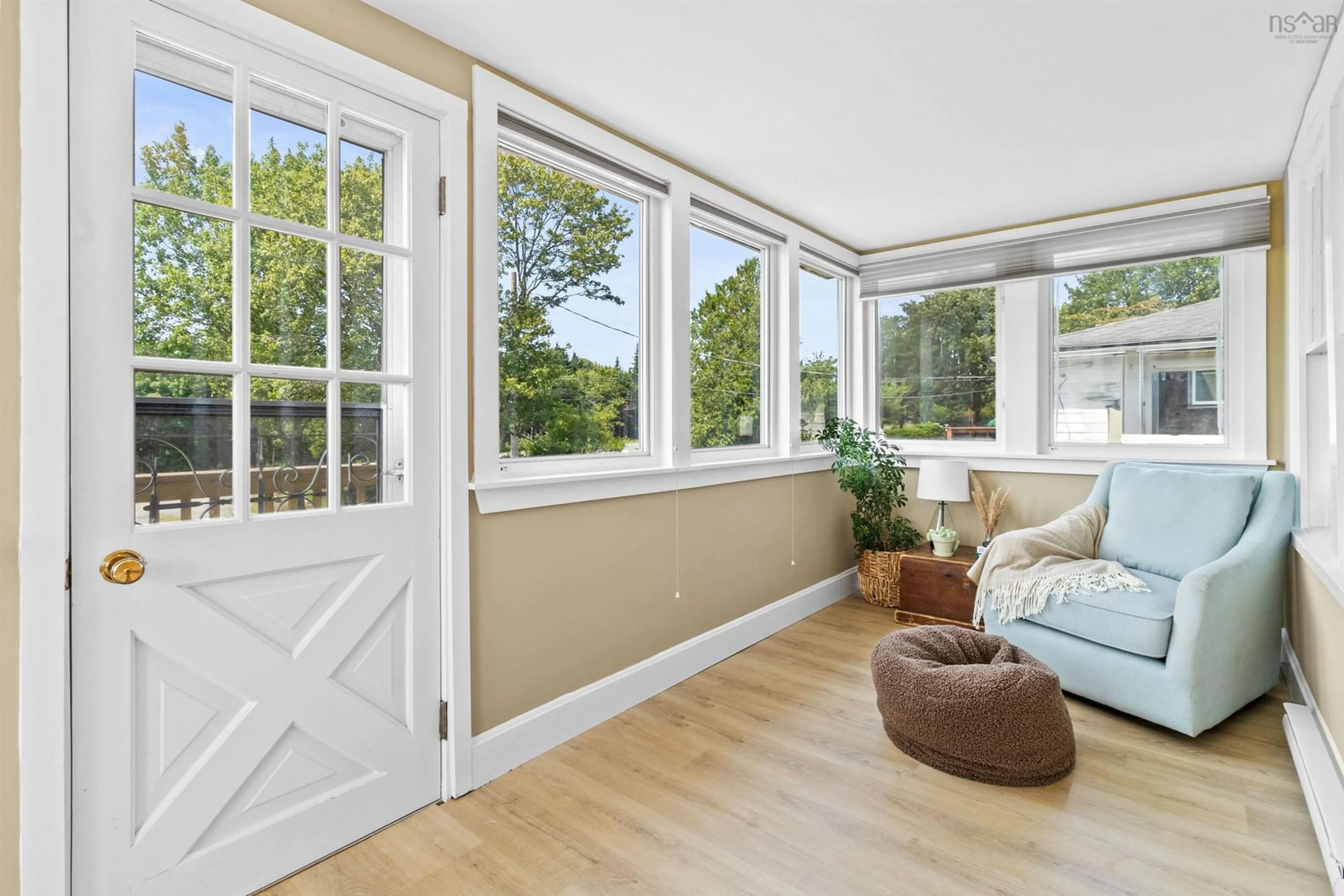 Indoor entryway for 1442 Prospect Rd, Hatchet Lake Nova Scotia B3T 1P6