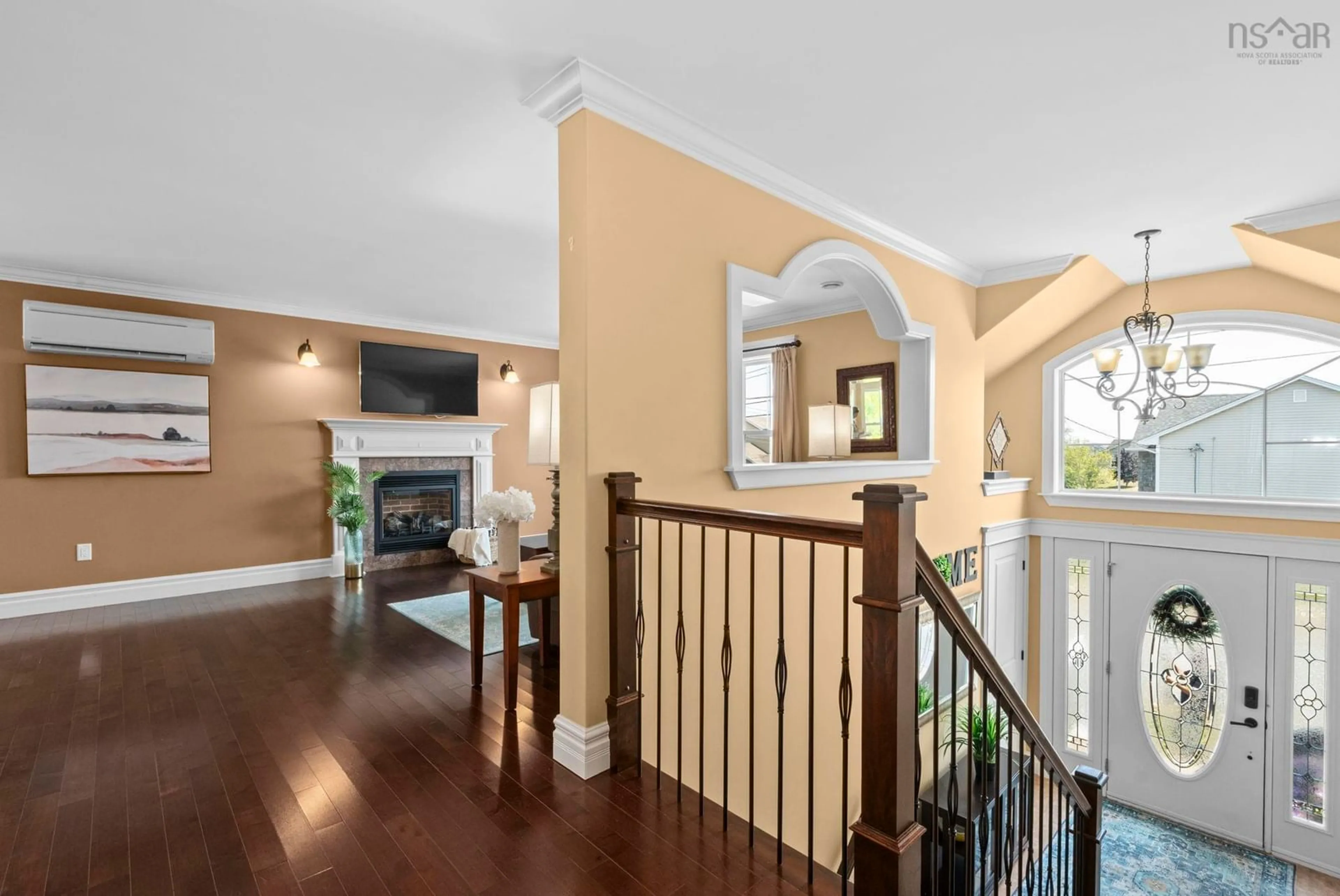 Indoor entryway for 5 Lucy Crt, Middle Sackville Nova Scotia B4E 0C8
