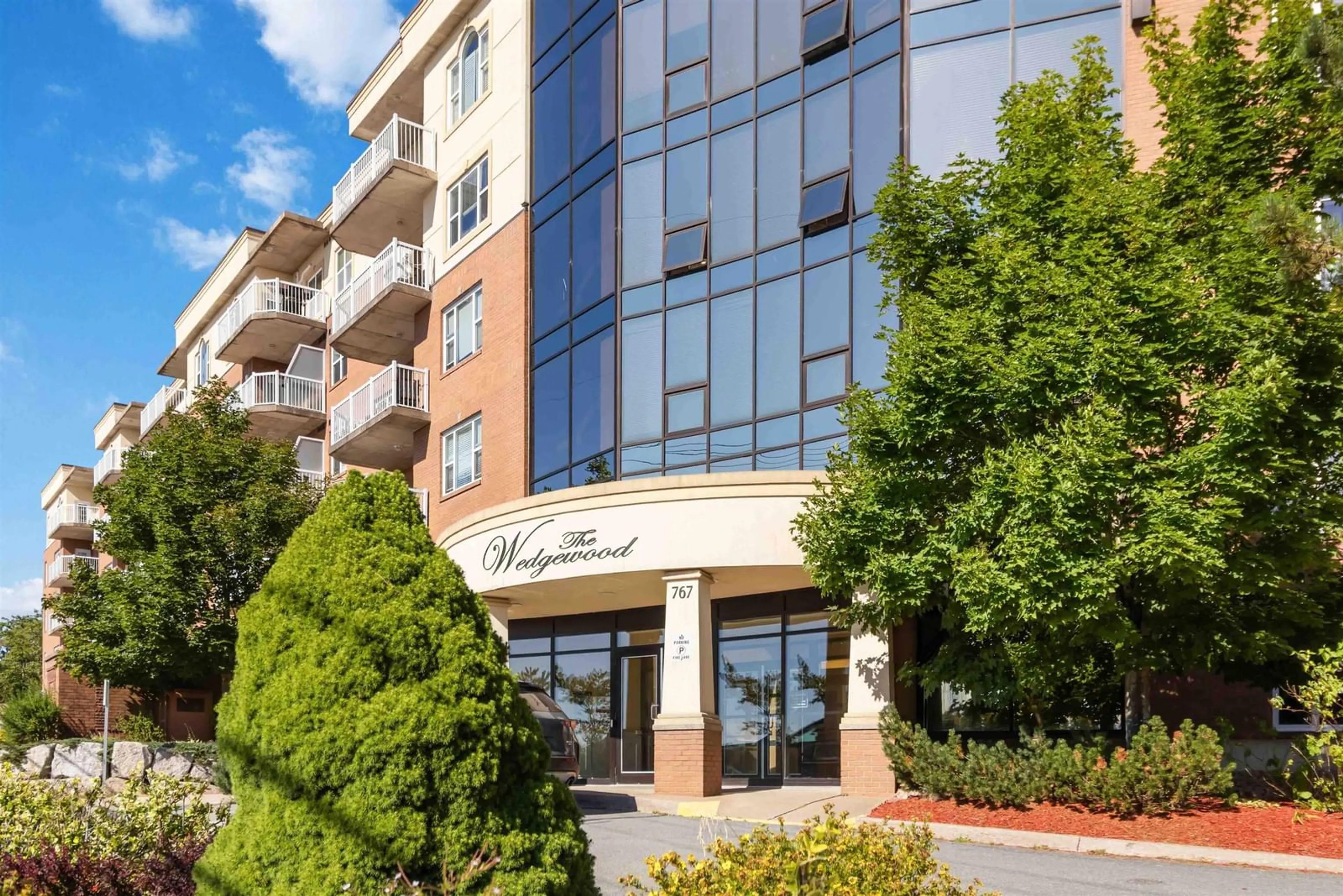 Indoor foyer for 767 Parkland Dr #413, Halifax Nova Scotia B3S 1T1