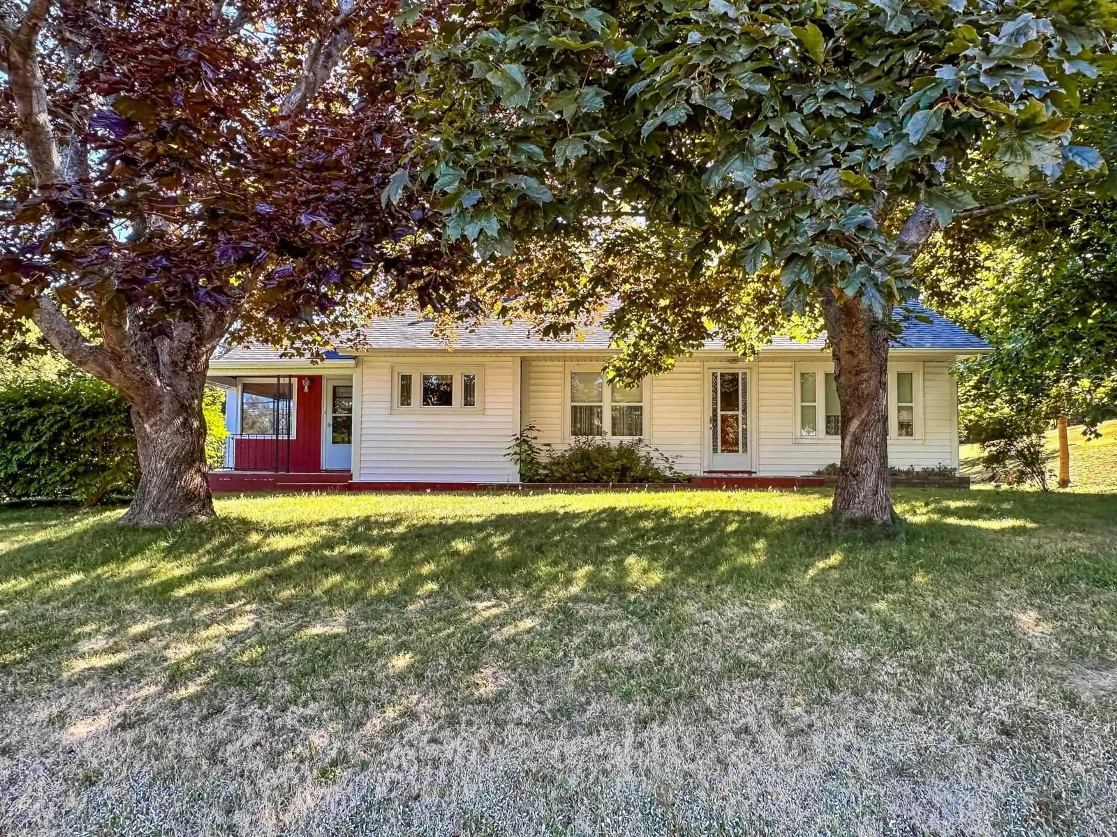 A pic from outside/outdoor area/front of a property/back of a property/a pic from drone, street for 1178 Parker Mountain Rd, Parkers Cove Nova Scotia B0S 1A0