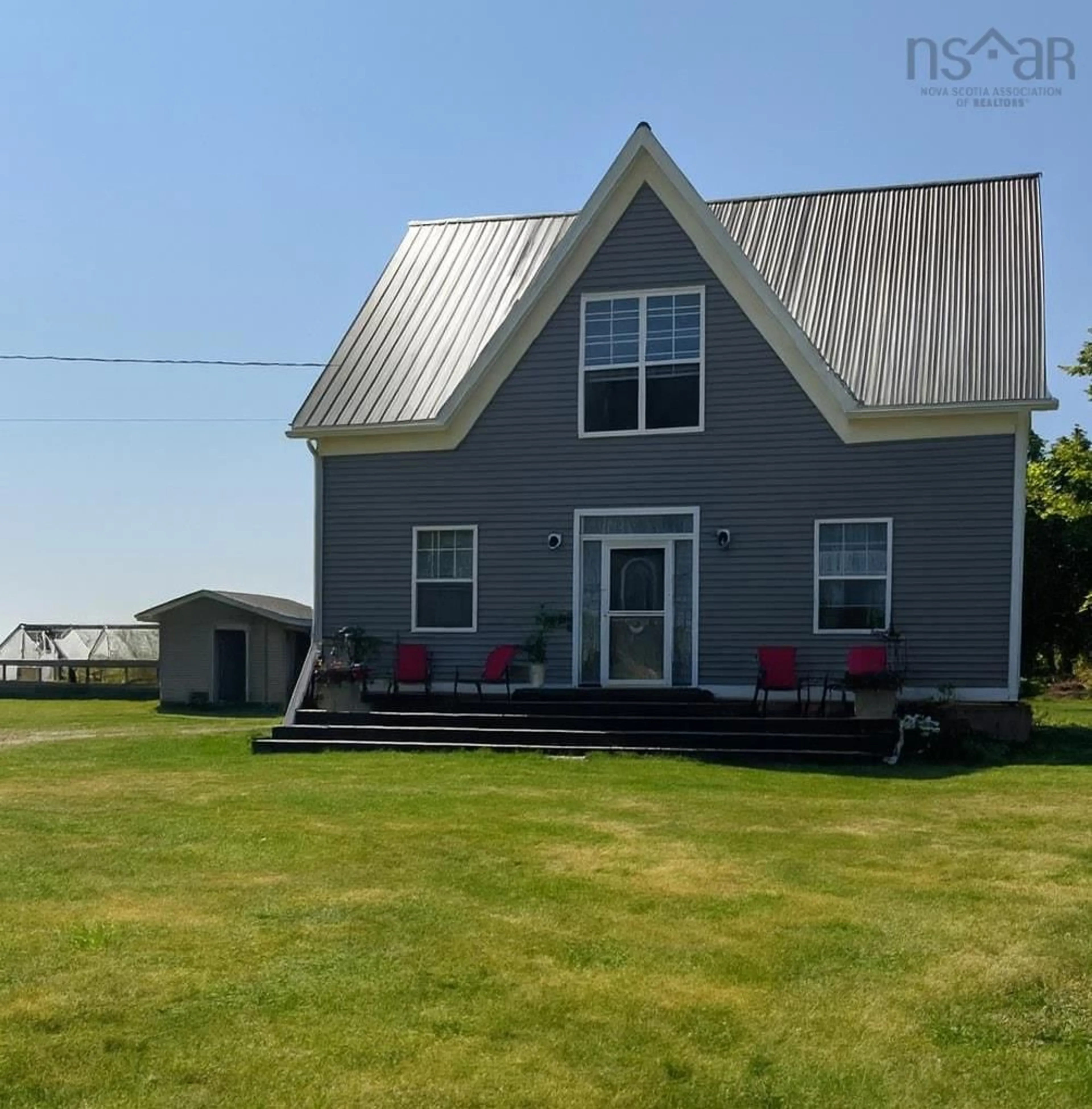 Home with vinyl exterior material, unknown for 8396 Highway 6, West Pugwash Nova Scotia B0K 1L0