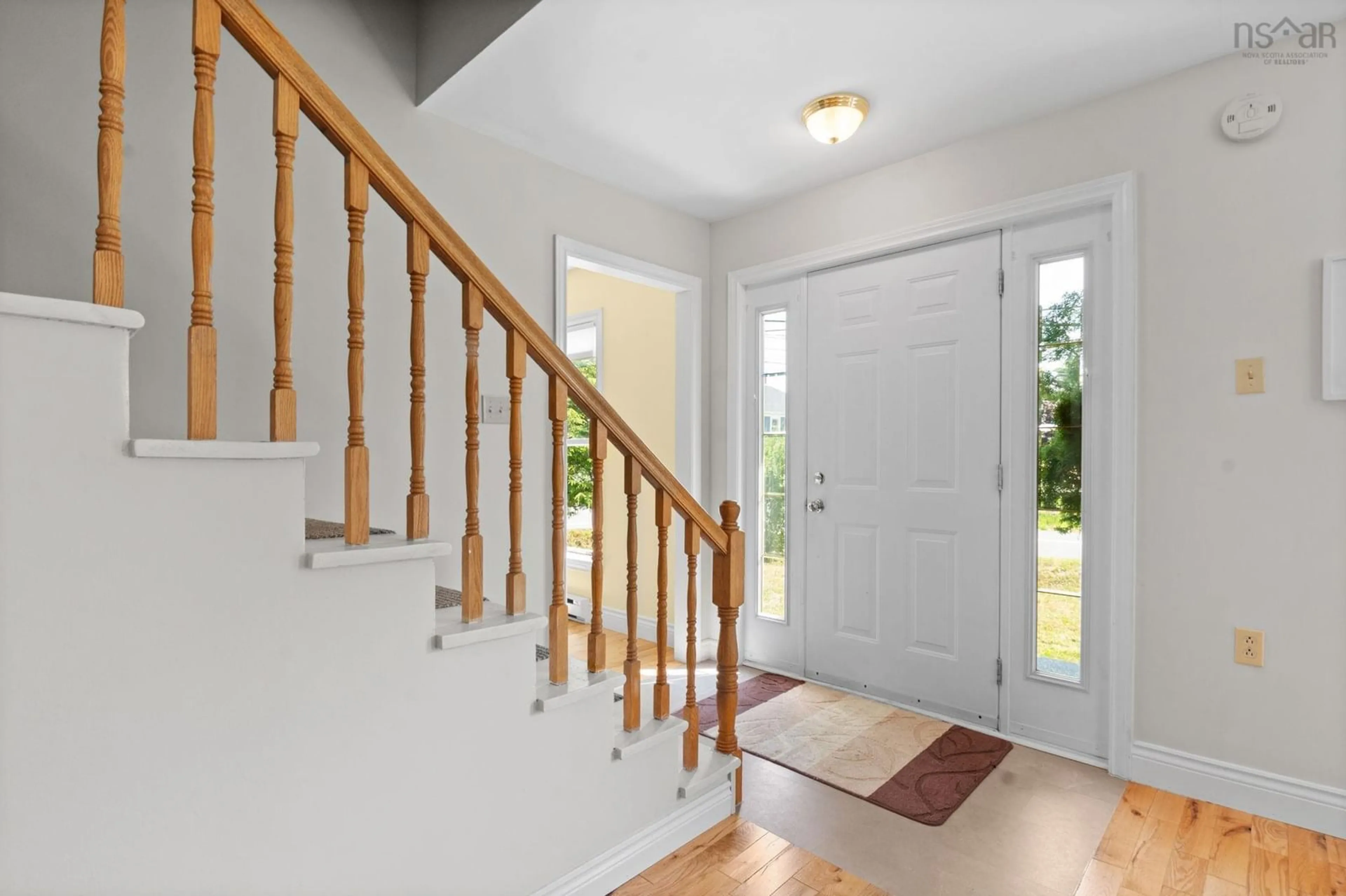 Indoor entryway for 8 Gabriel Rd, Falmouth Nova Scotia B0P 1L0