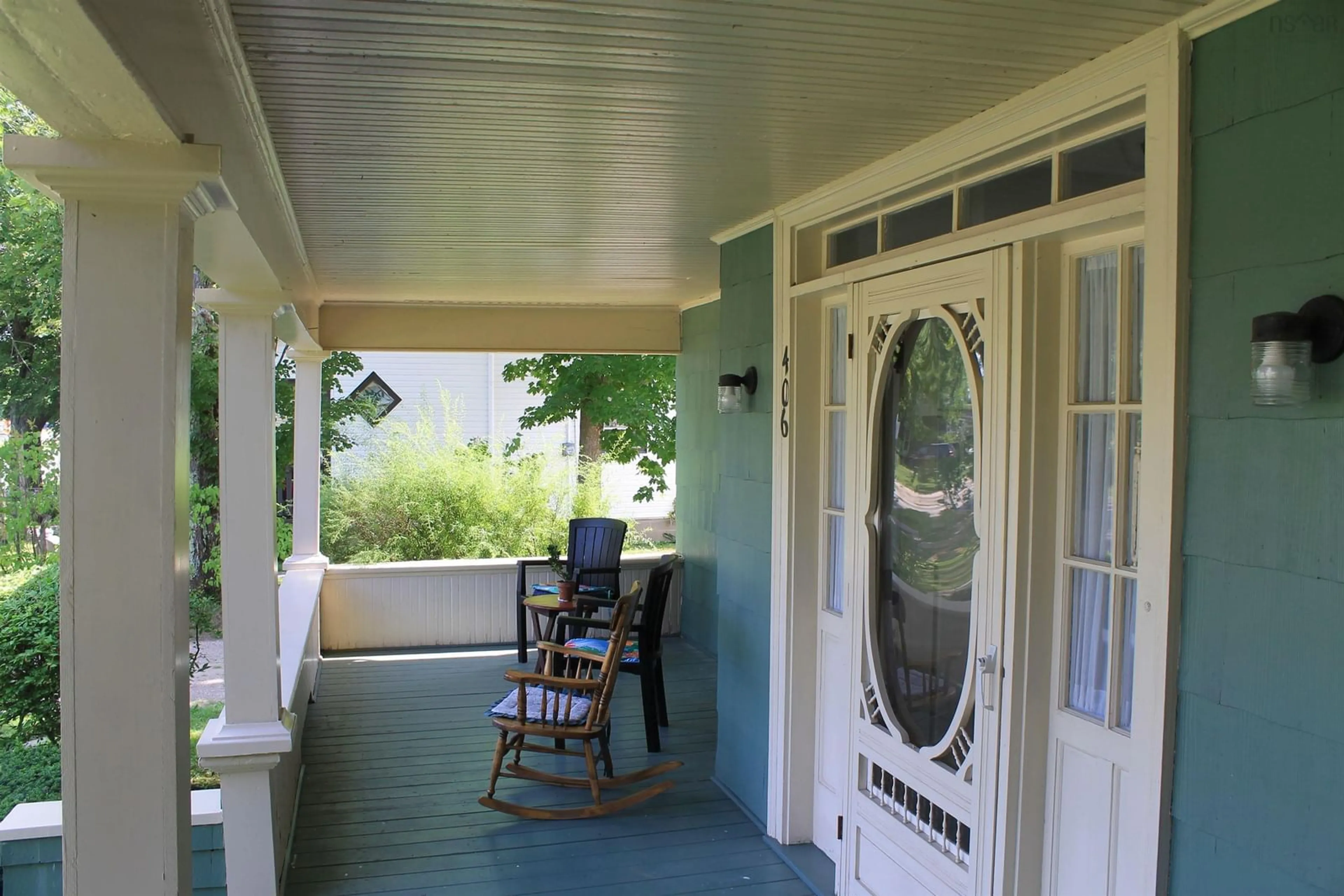 Patio, street for 406 Granville St, Bridgetown Nova Scotia B0S 1C0