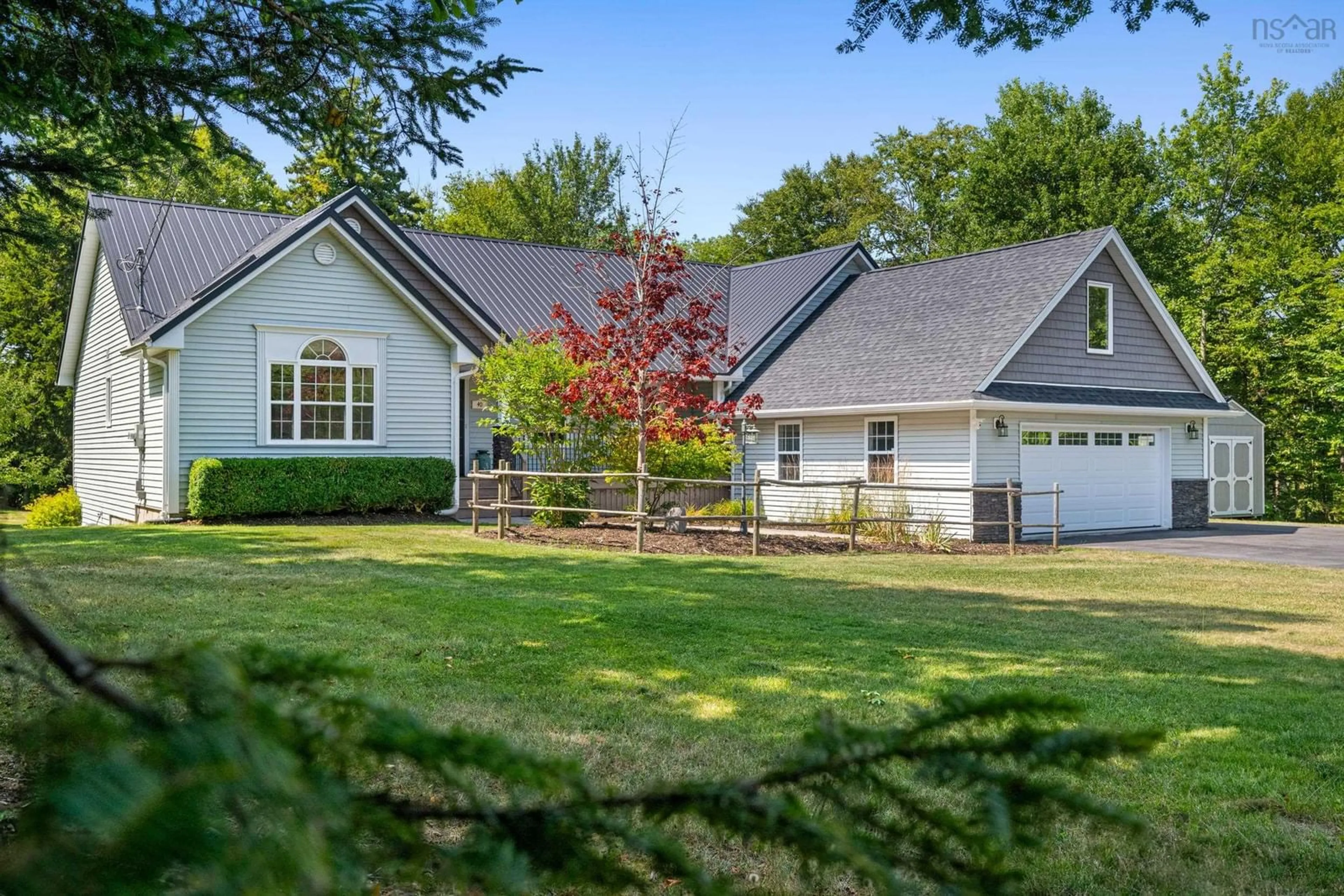 Home with vinyl exterior material, street for 40 Merganser Ave, Timberlea Nova Scotia B3T 1J1
