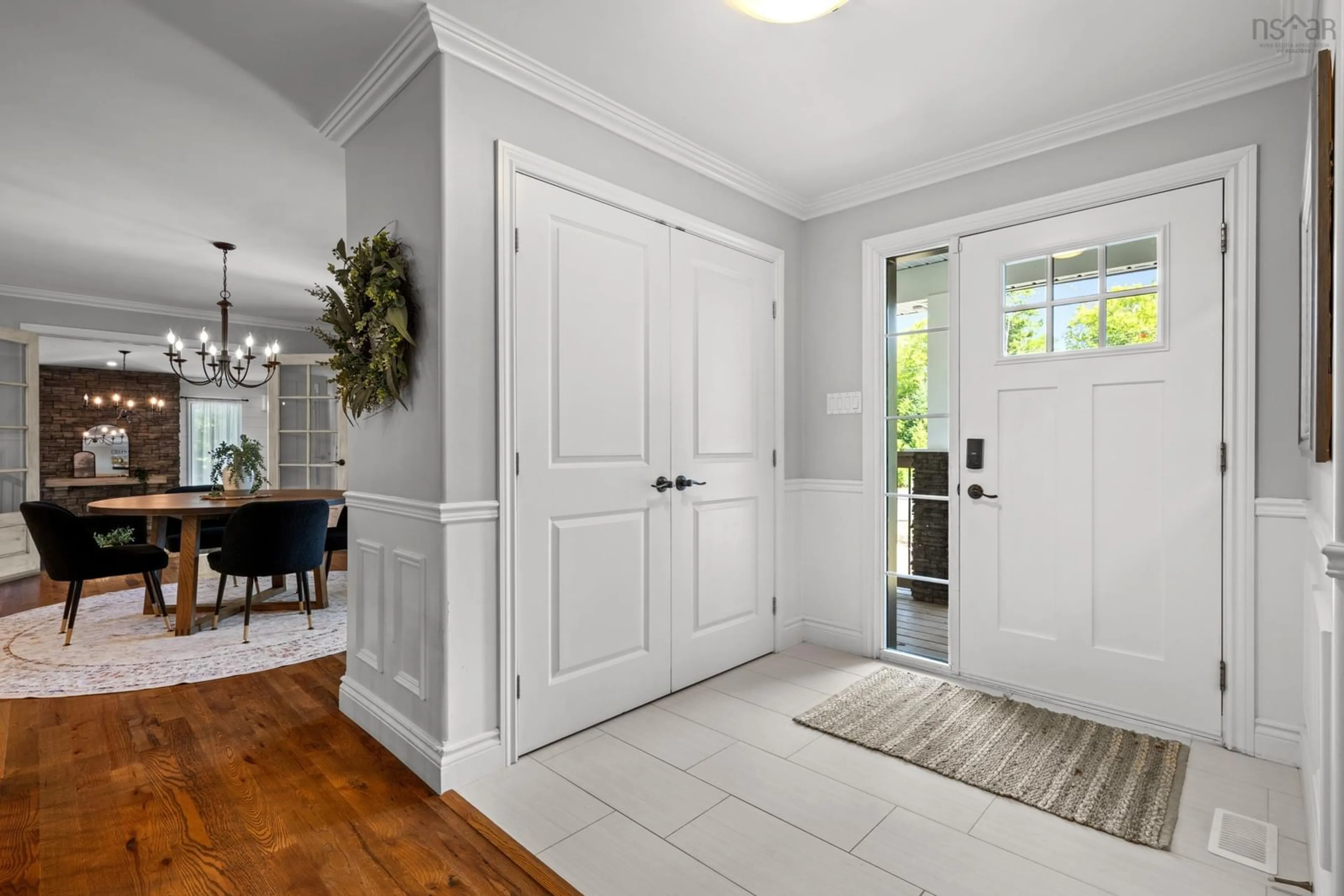 Indoor entryway for 40 Merganser Ave, Timberlea Nova Scotia B3T 1J1