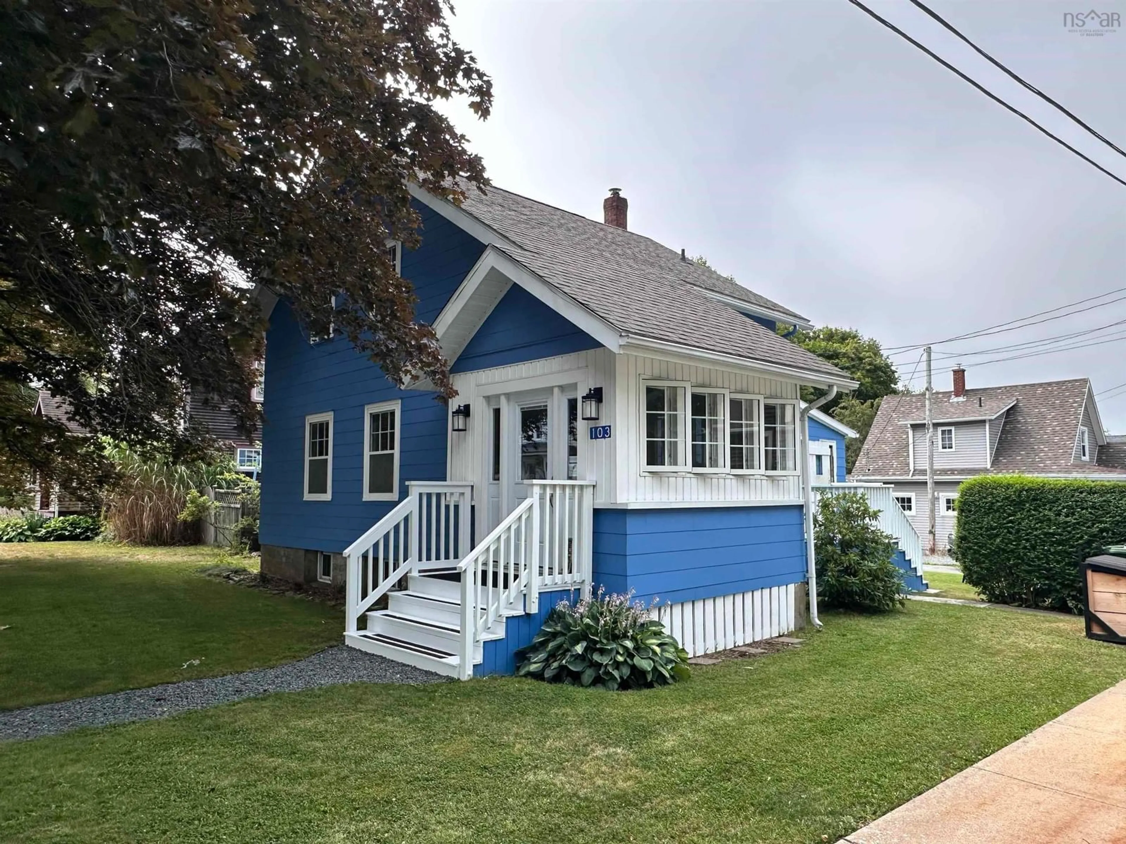 Home with vinyl exterior material, street for 103 Bristol Ave, Liverpool Nova Scotia B0T 1K0