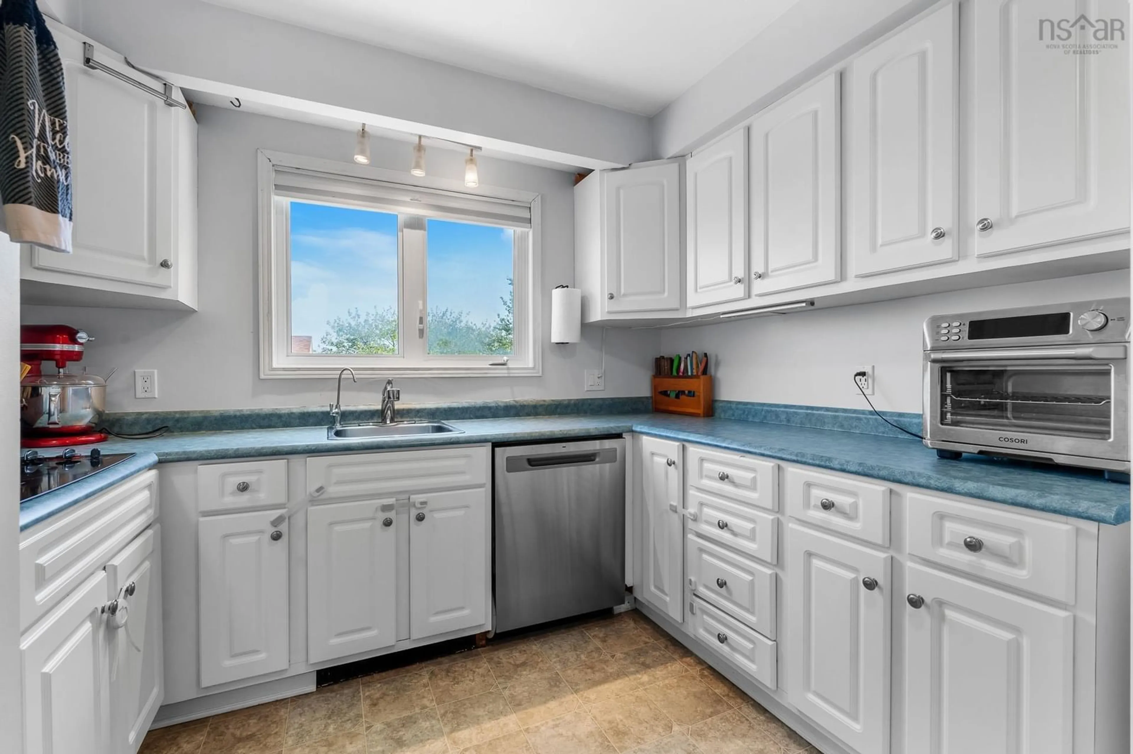 Standard kitchen, ceramic/tile floor for 71 Cedar Cres, Dartmouth Nova Scotia B2V 1Y8