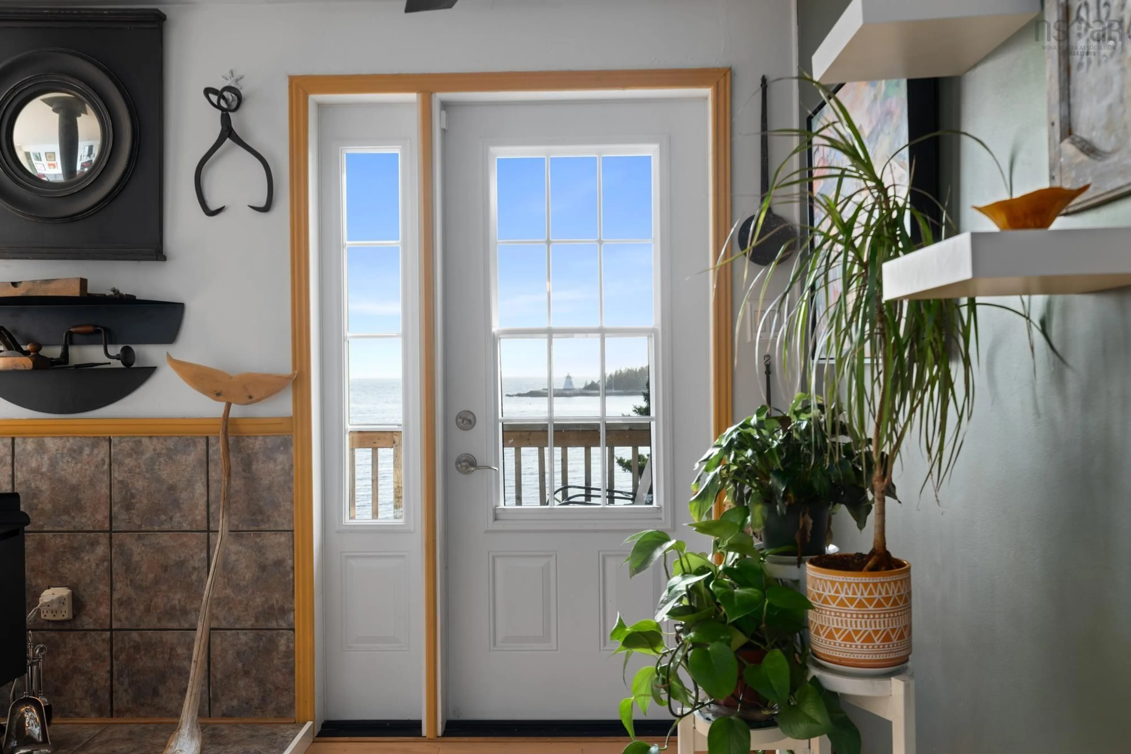 Indoor entryway for 8748 Peggys Cove Rd, Indian Harbour Nova Scotia B3Z 3P3