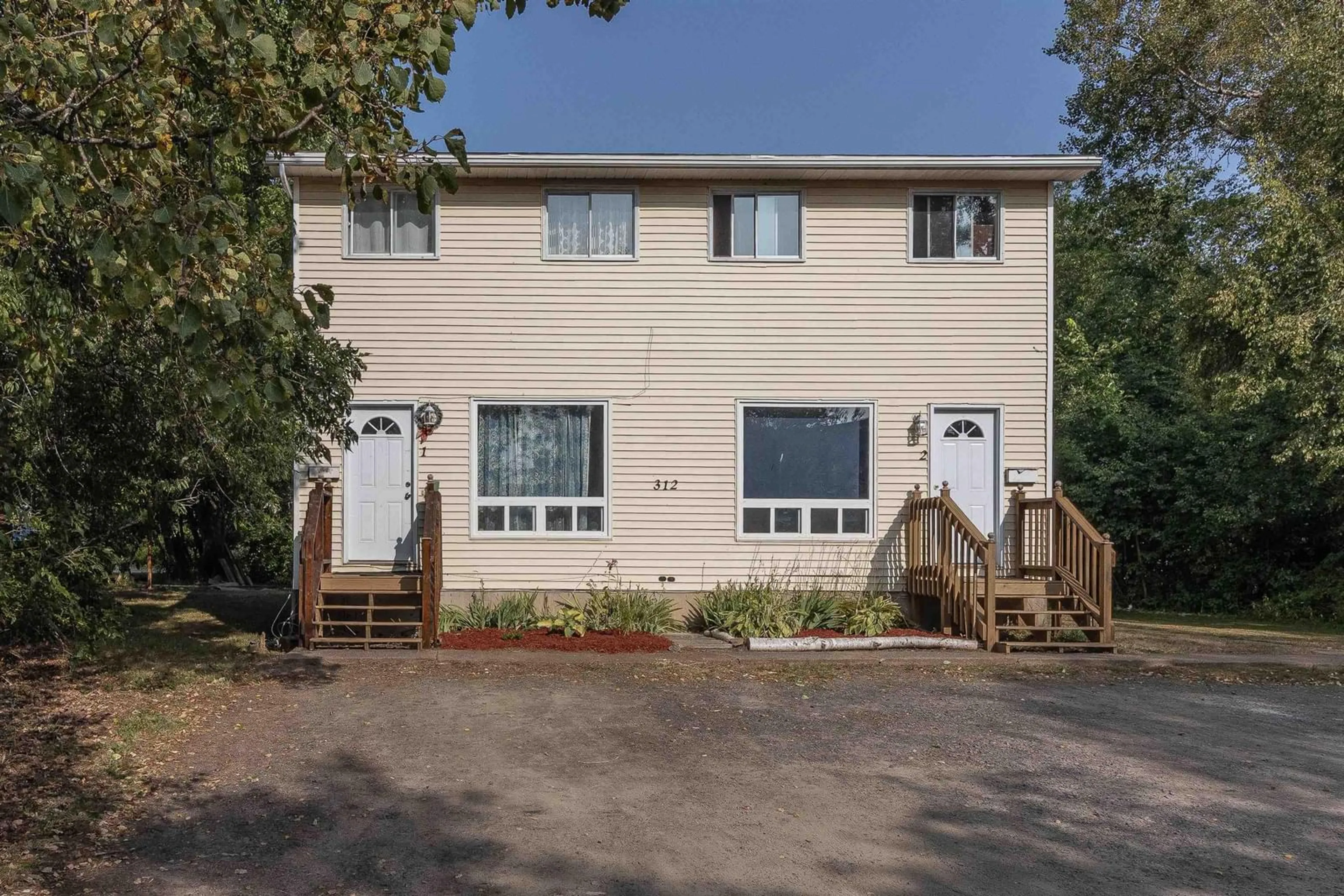 Home with vinyl exterior material, street for 312 Morton St, North Kentville Nova Scotia B4N 4S9