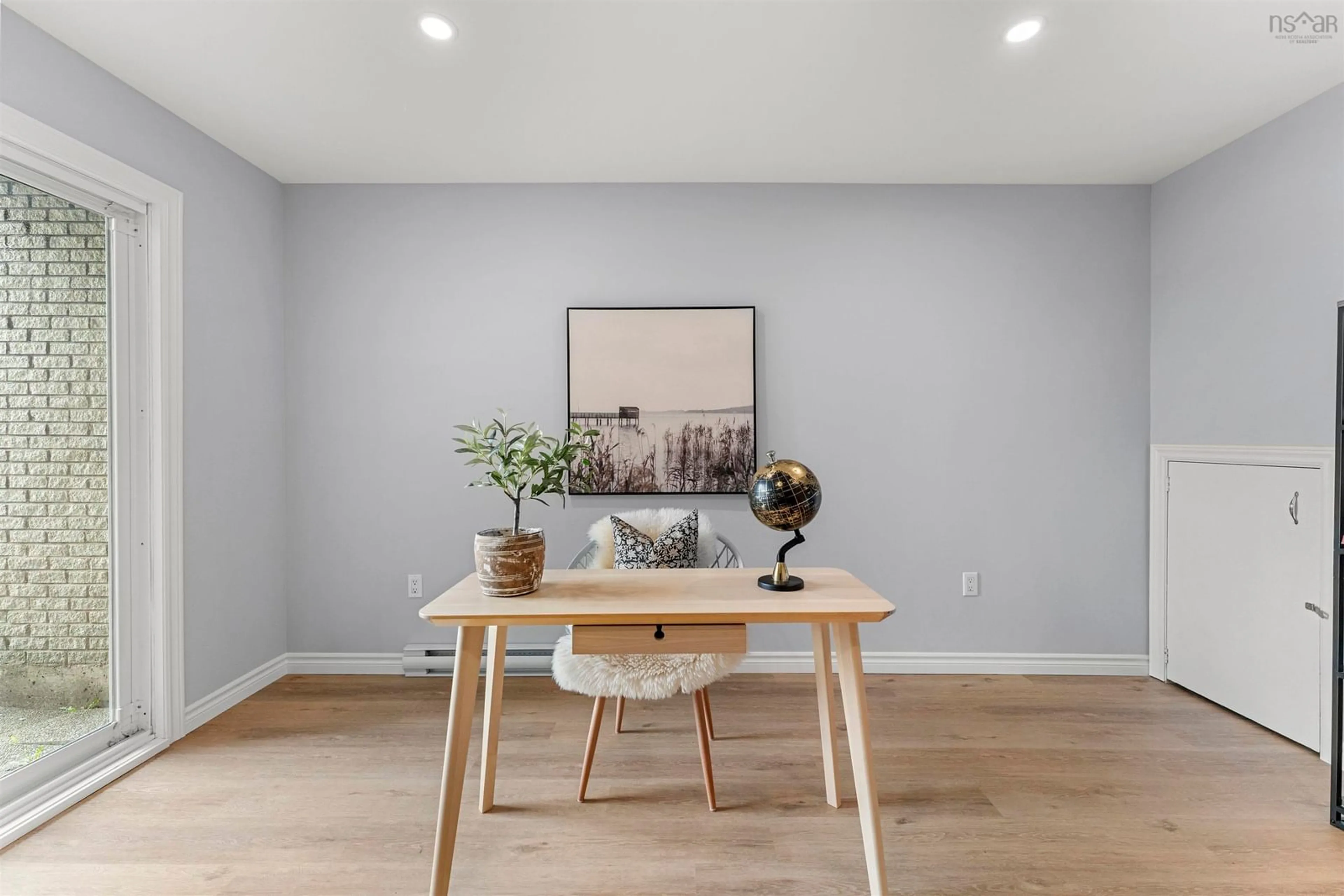 A pic of a room for 5913 Gainsborough Pl, Halifax Nova Scotia B3K 5R8