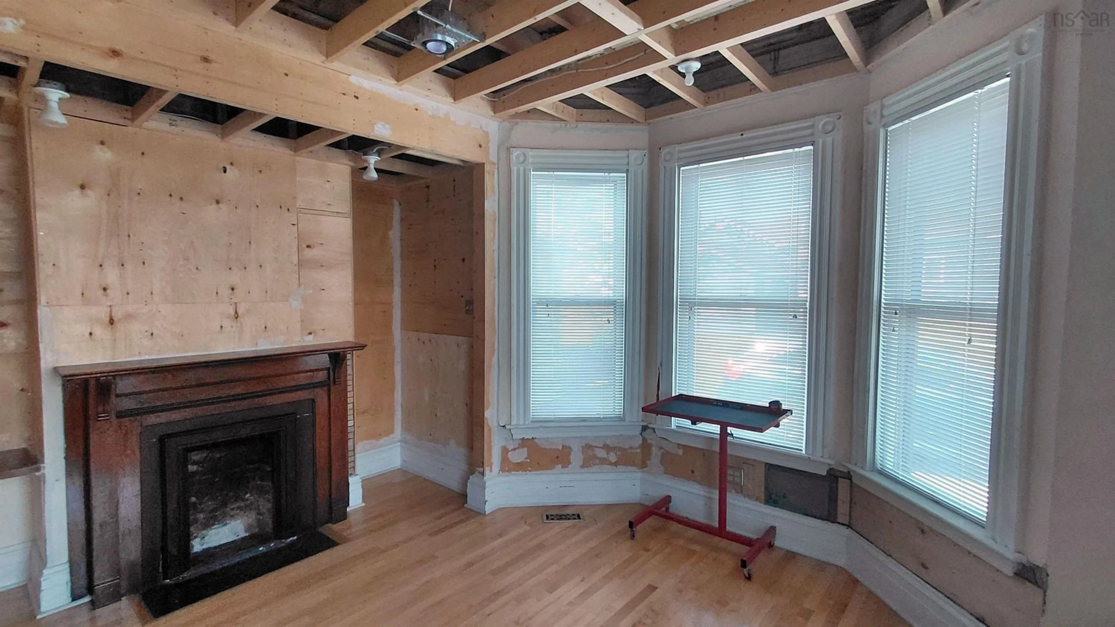 A pic of a room for 10 Strathcona St, Louisbourg Nova Scotia B1C 1M2