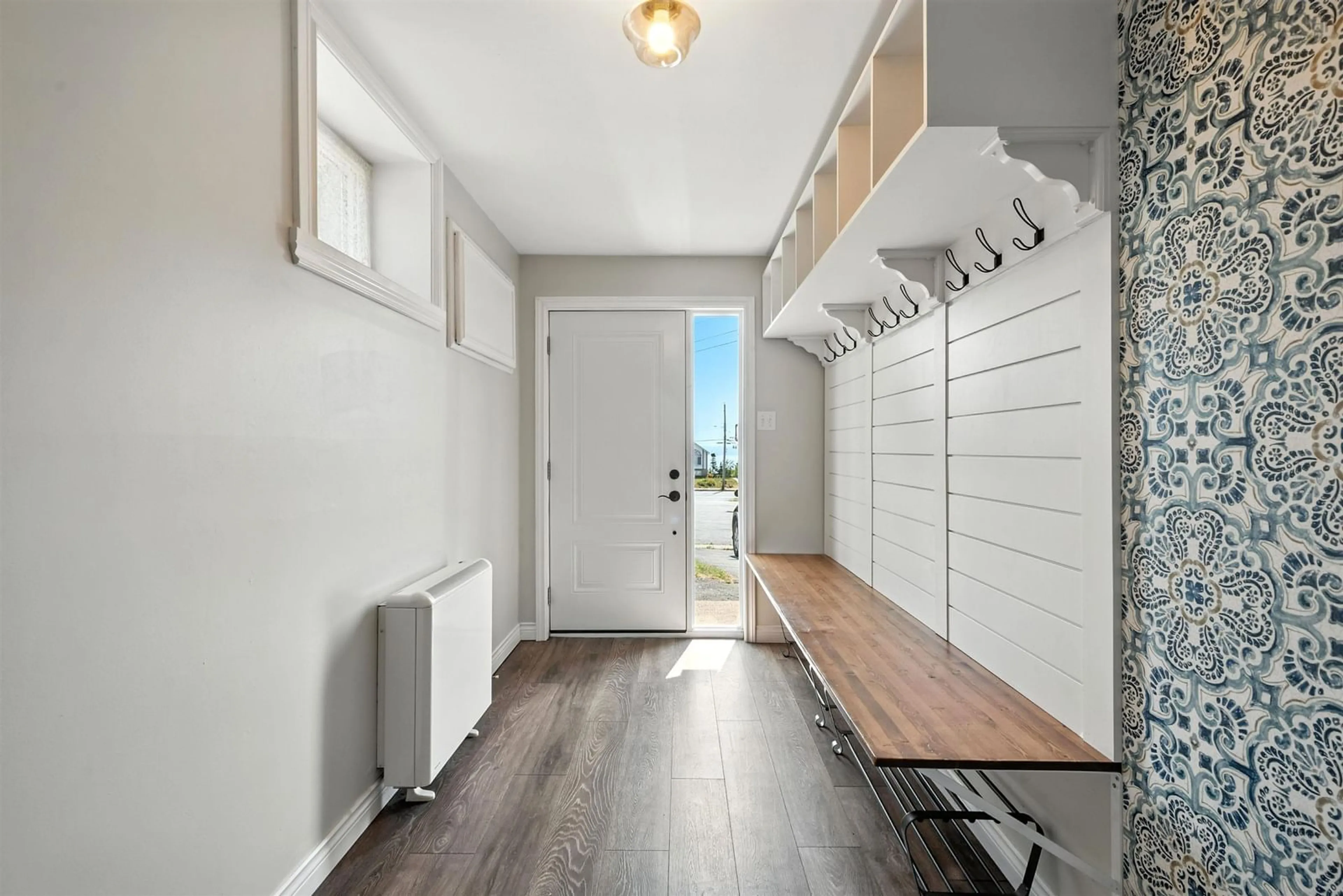 Indoor entryway for 21 Lively Crt, Bedford Nova Scotia B4A 3J6
