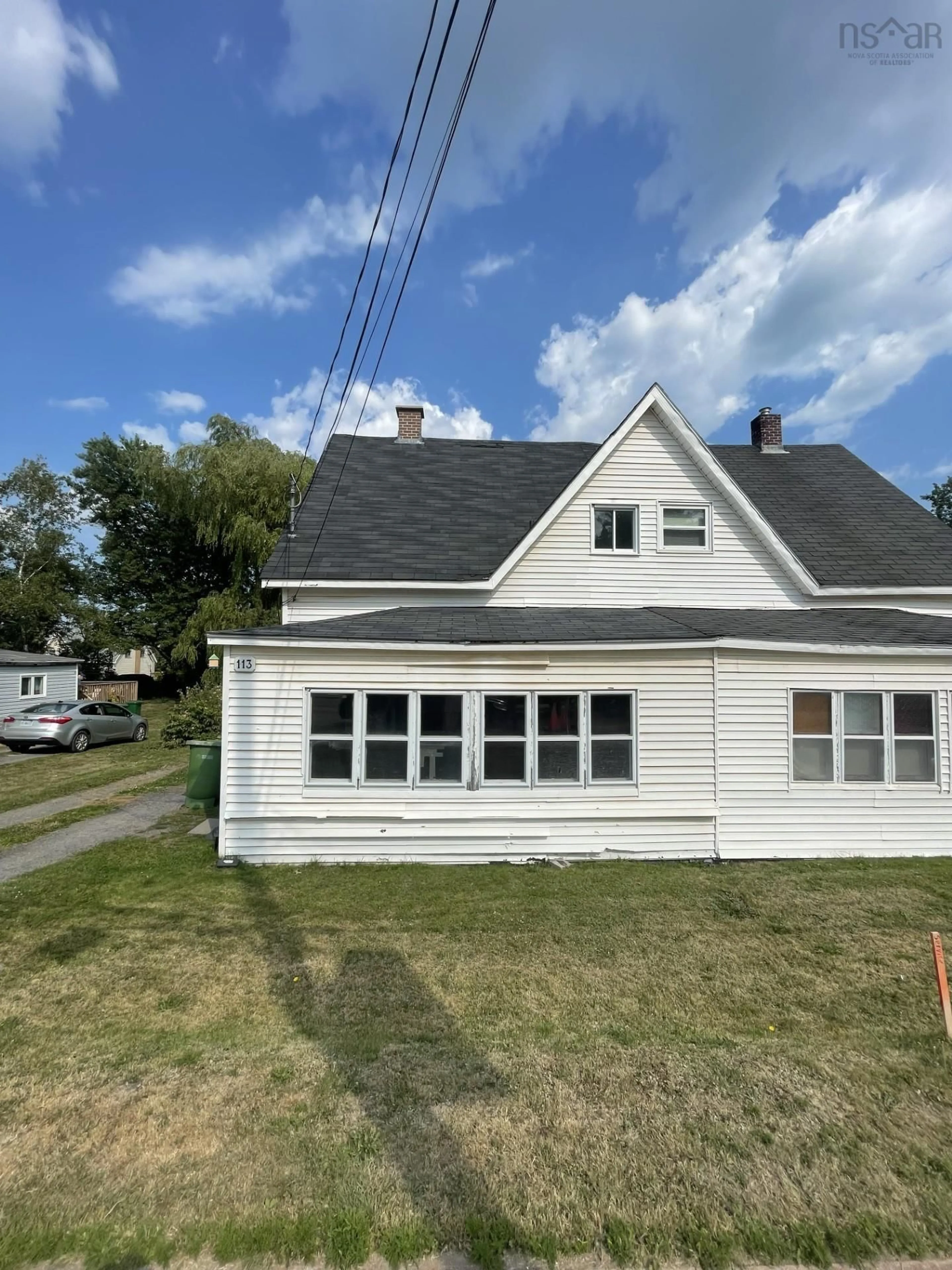 Home with vinyl exterior material, building for 113 Rutherford St, Stellarton Nova Scotia B0K 1S0