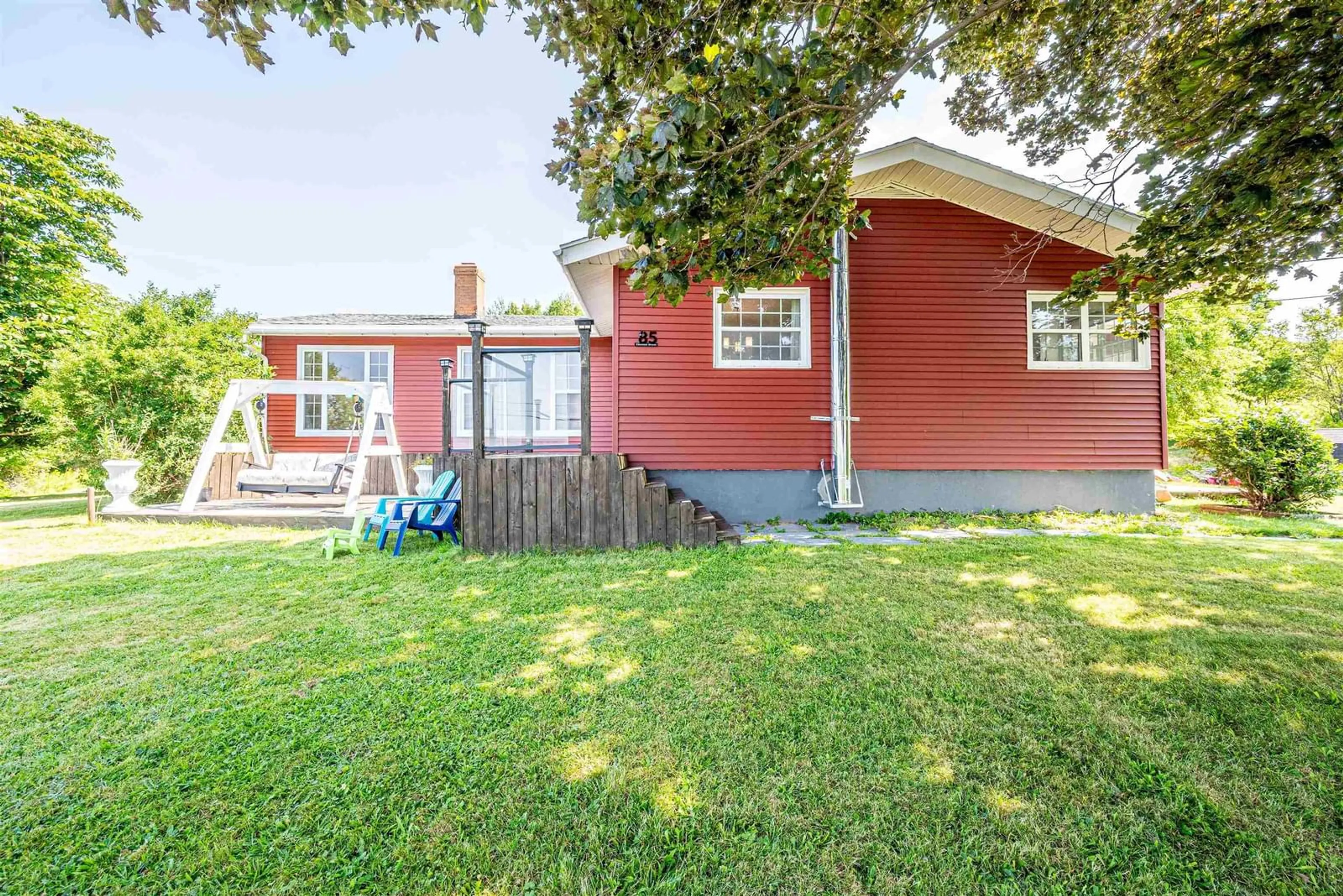 Unknown for 85 Chestnut St, Trenton Nova Scotia B0X 1X0