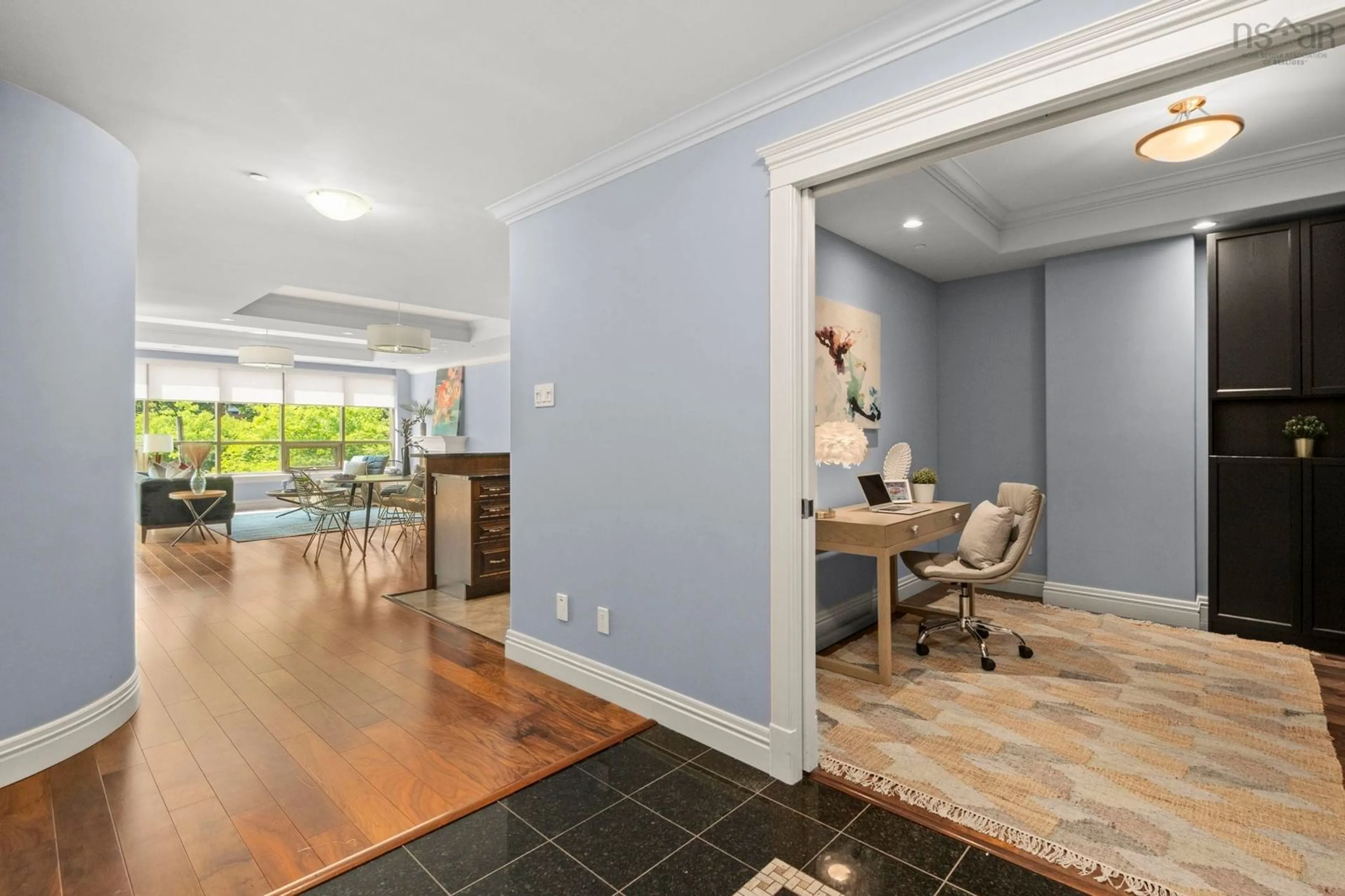 Indoor entryway for 1445 South Park St #303, Halifax Nova Scotia B3J 0B6
