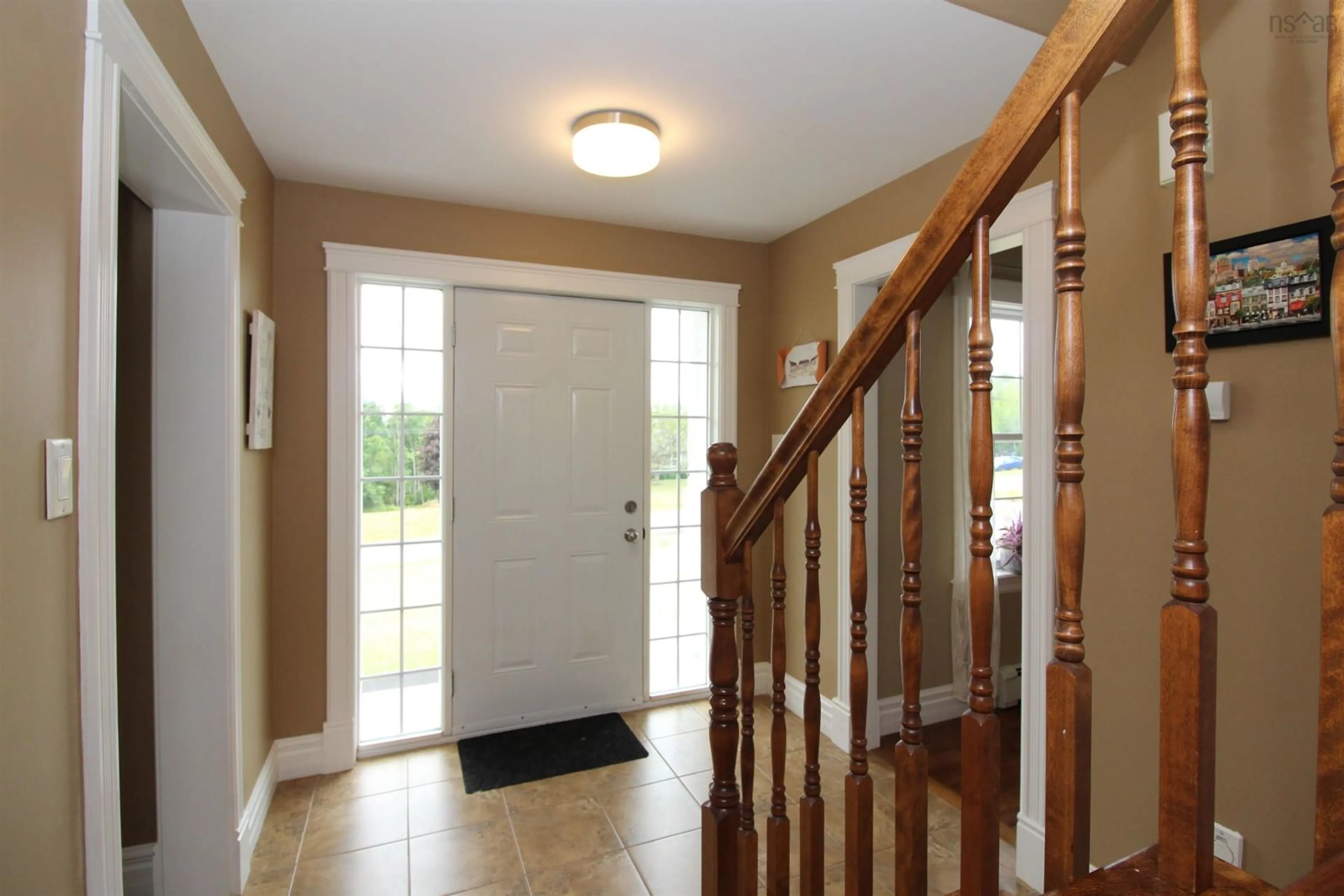 Indoor entryway for 60 Glenabbey Dr, Murray Siding Nova Scotia B6L 3L2