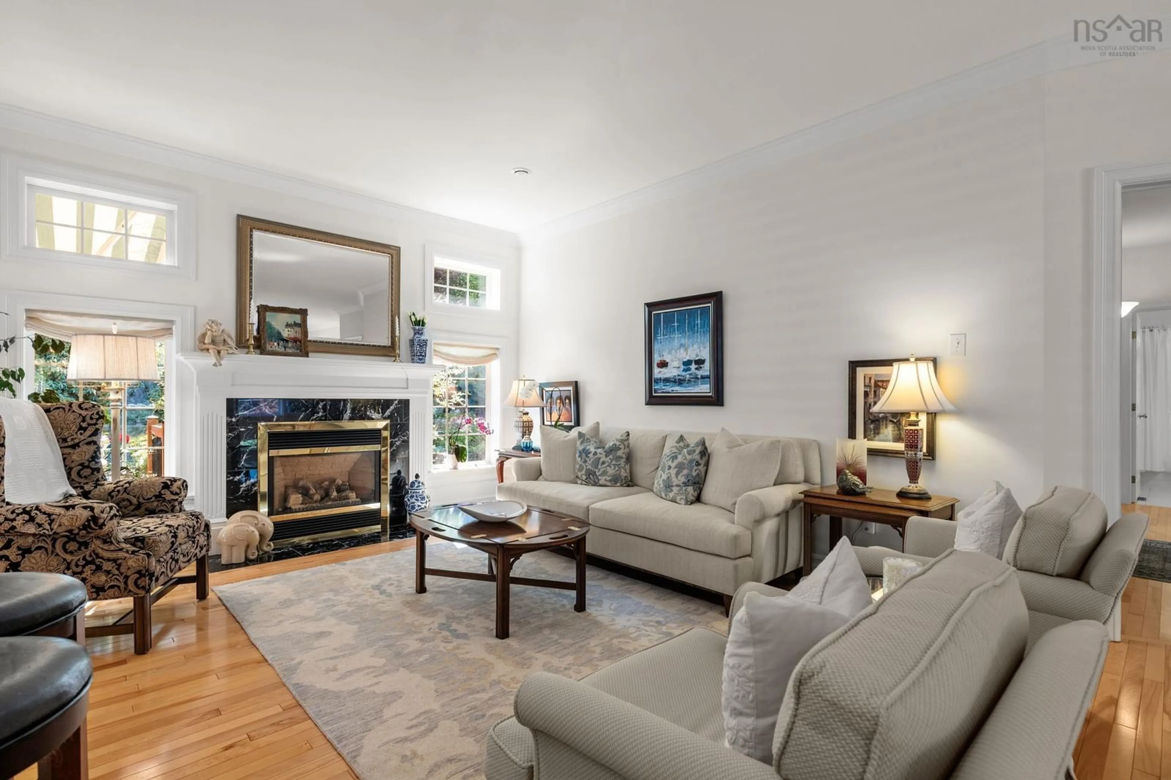 Living room with furniture, unknown for 124 Lakeshore Park Terr, Dartmouth Nova Scotia B3A 4Z4