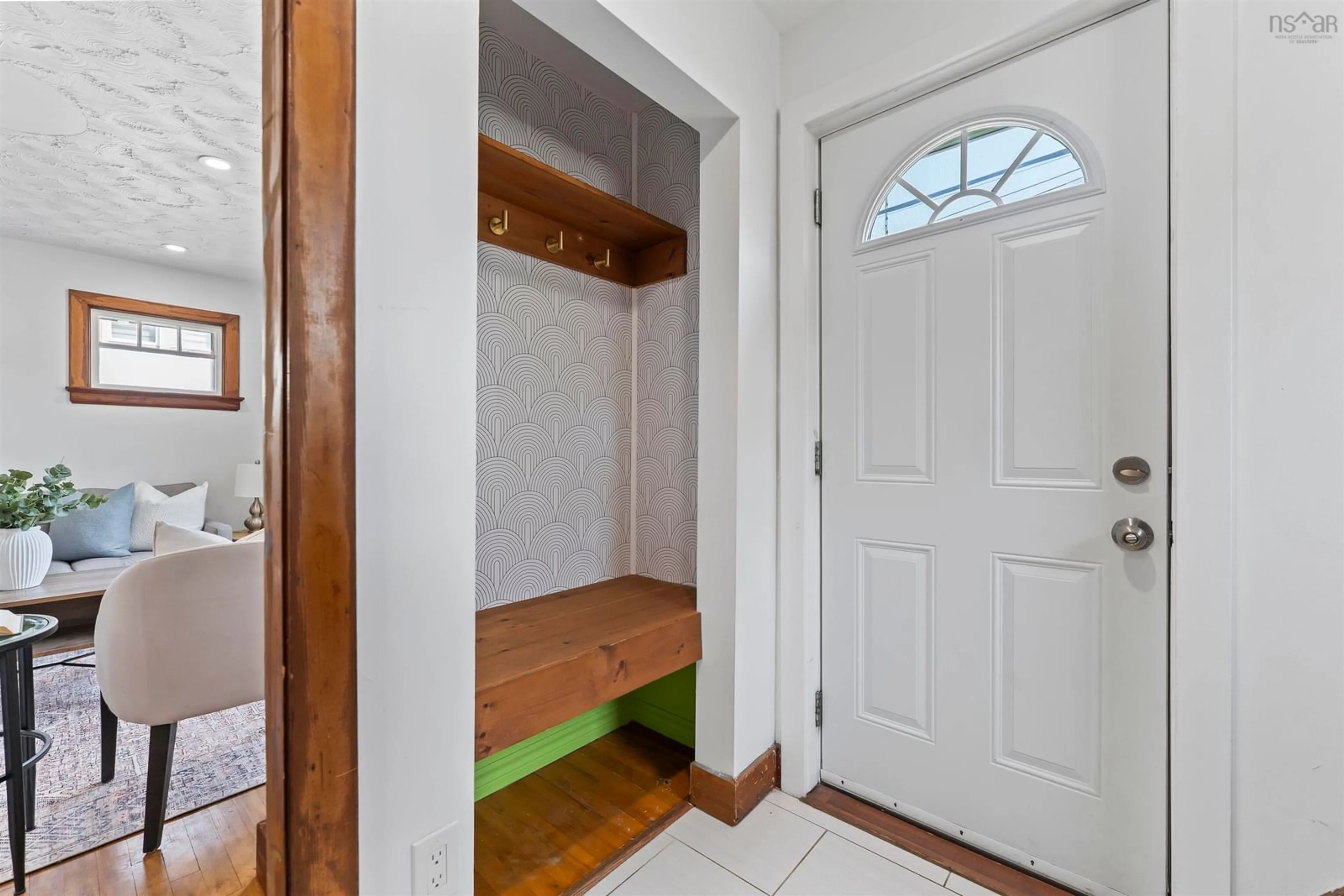 Indoor entryway for 45 School Ave, Halifax Nova Scotia B3N 2E1