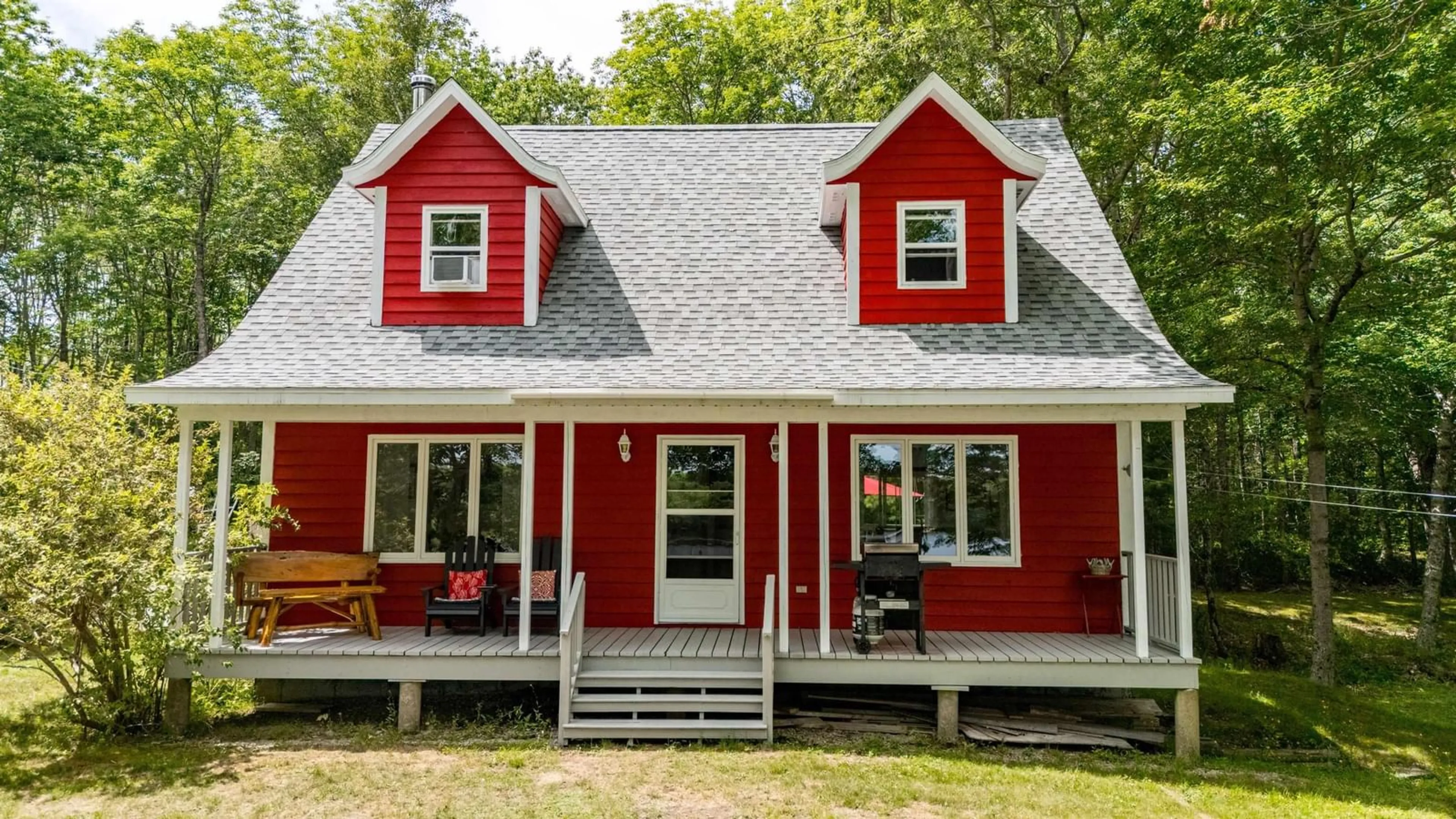 Home with vinyl exterior material, street for 154 North Kemptville Rd, Kemptville Nova Scotia B5A 5P2