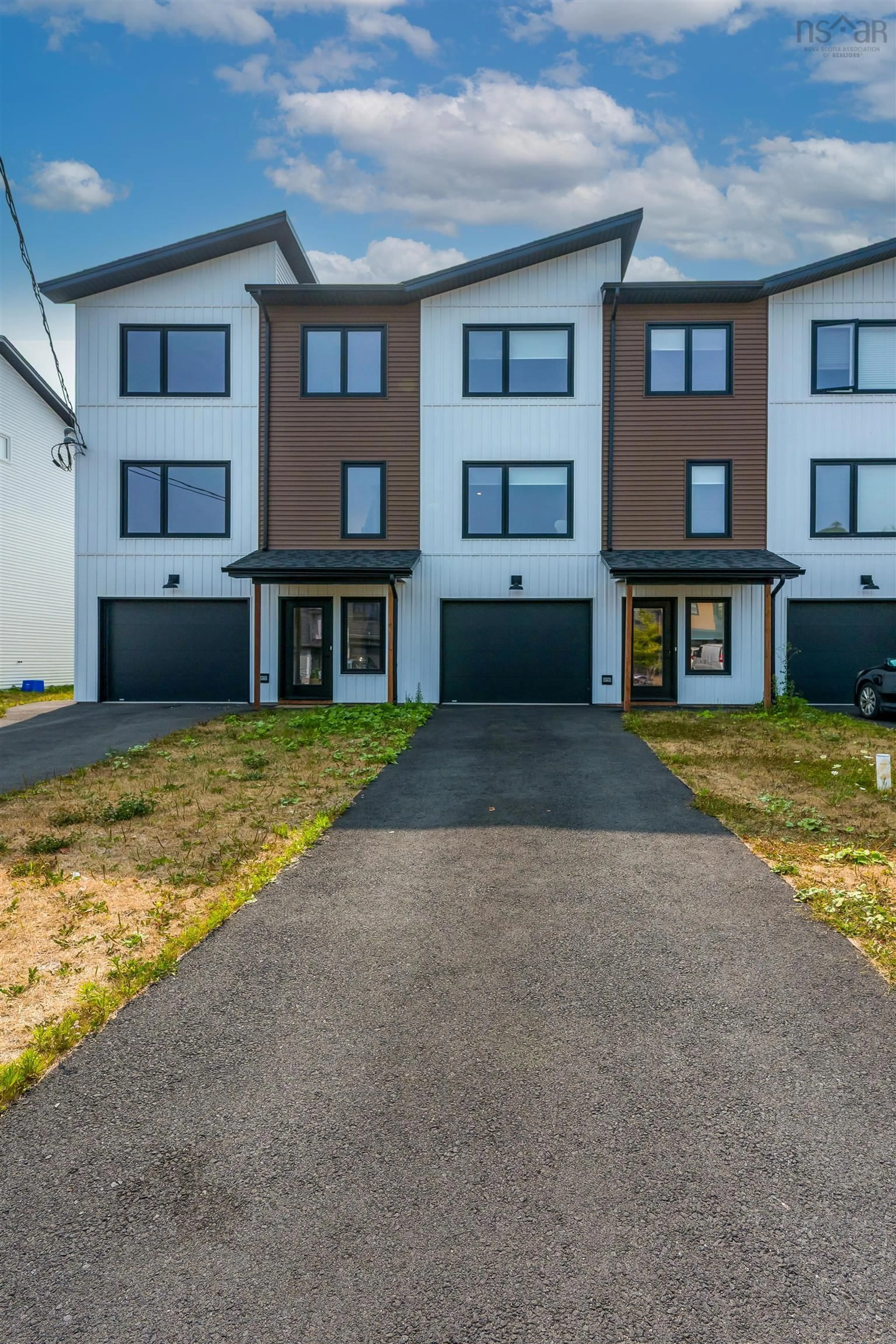 A pic from outside/outdoor area/front of a property/back of a property/a pic from drone, street for 124 Tyler St, Elmsdale Nova Scotia B2S 0B4