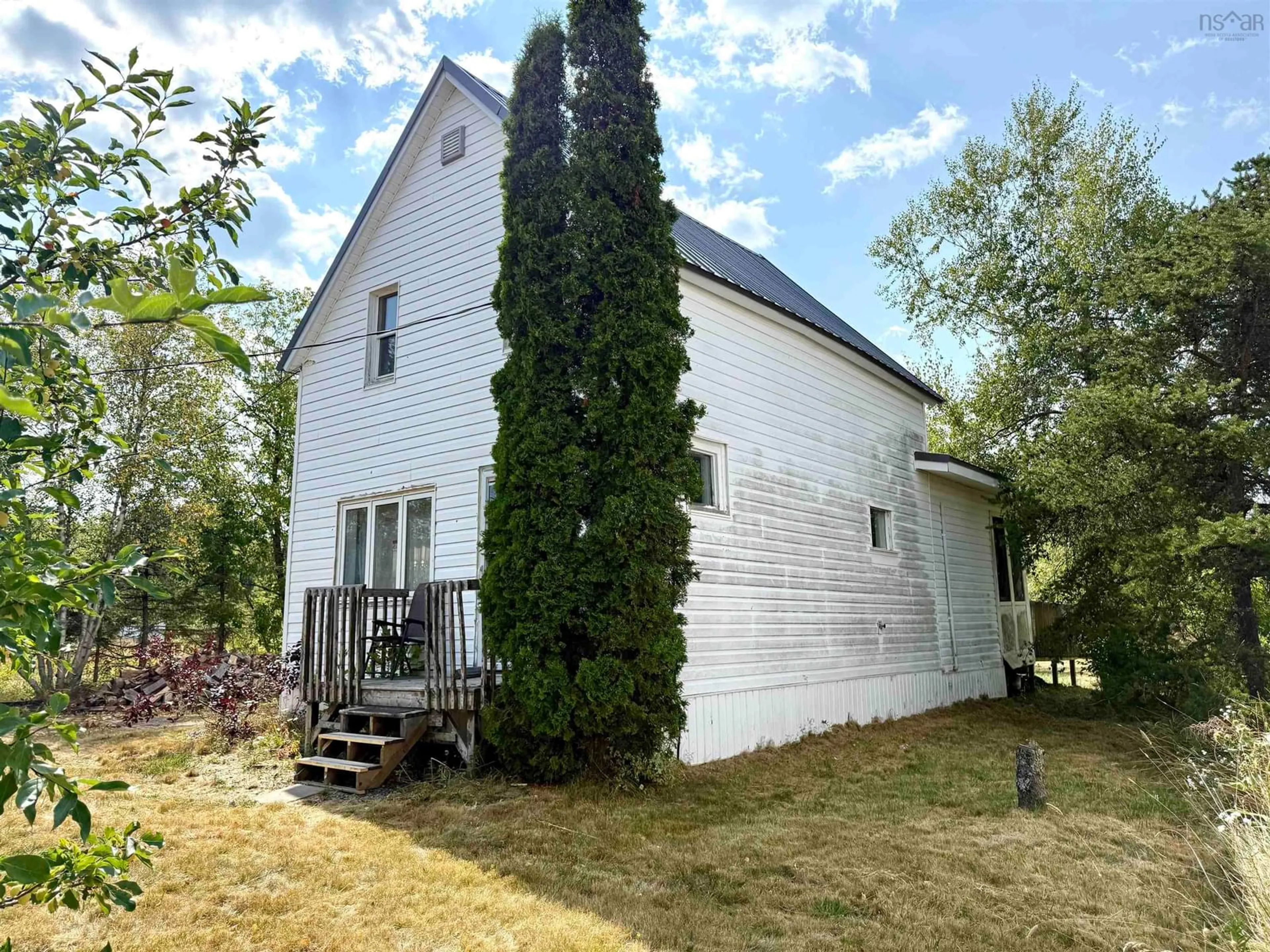 Unknown for 221 Mcgee St, Springhill Nova Scotia B0M 1X0