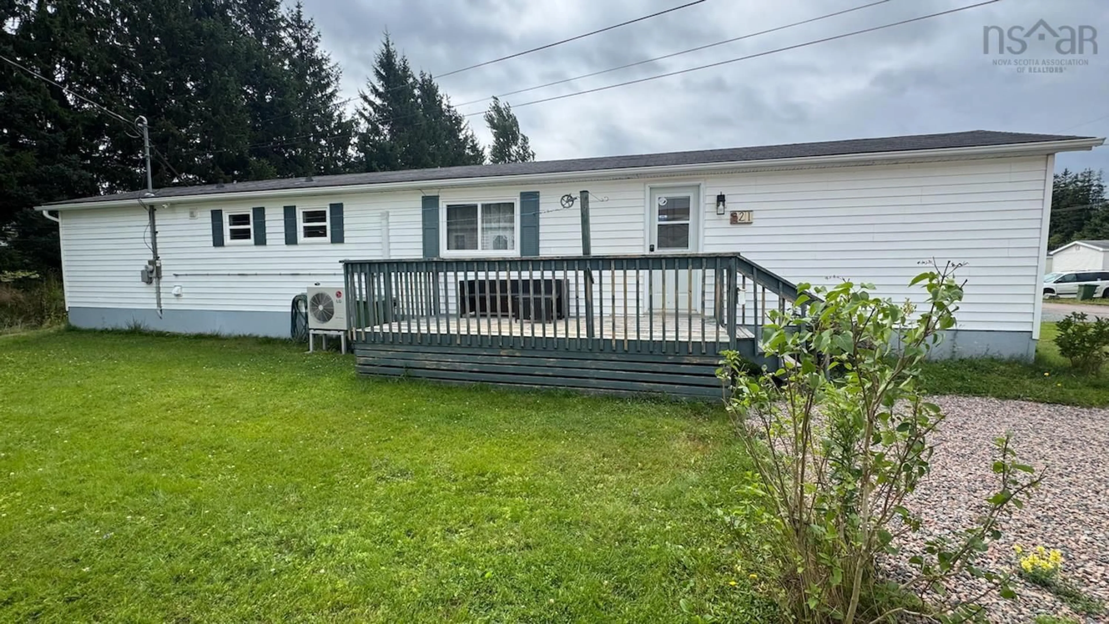 Home with vinyl exterior material, unknown for 21 College Crt, Bible Hill Nova Scotia B2N 6P3