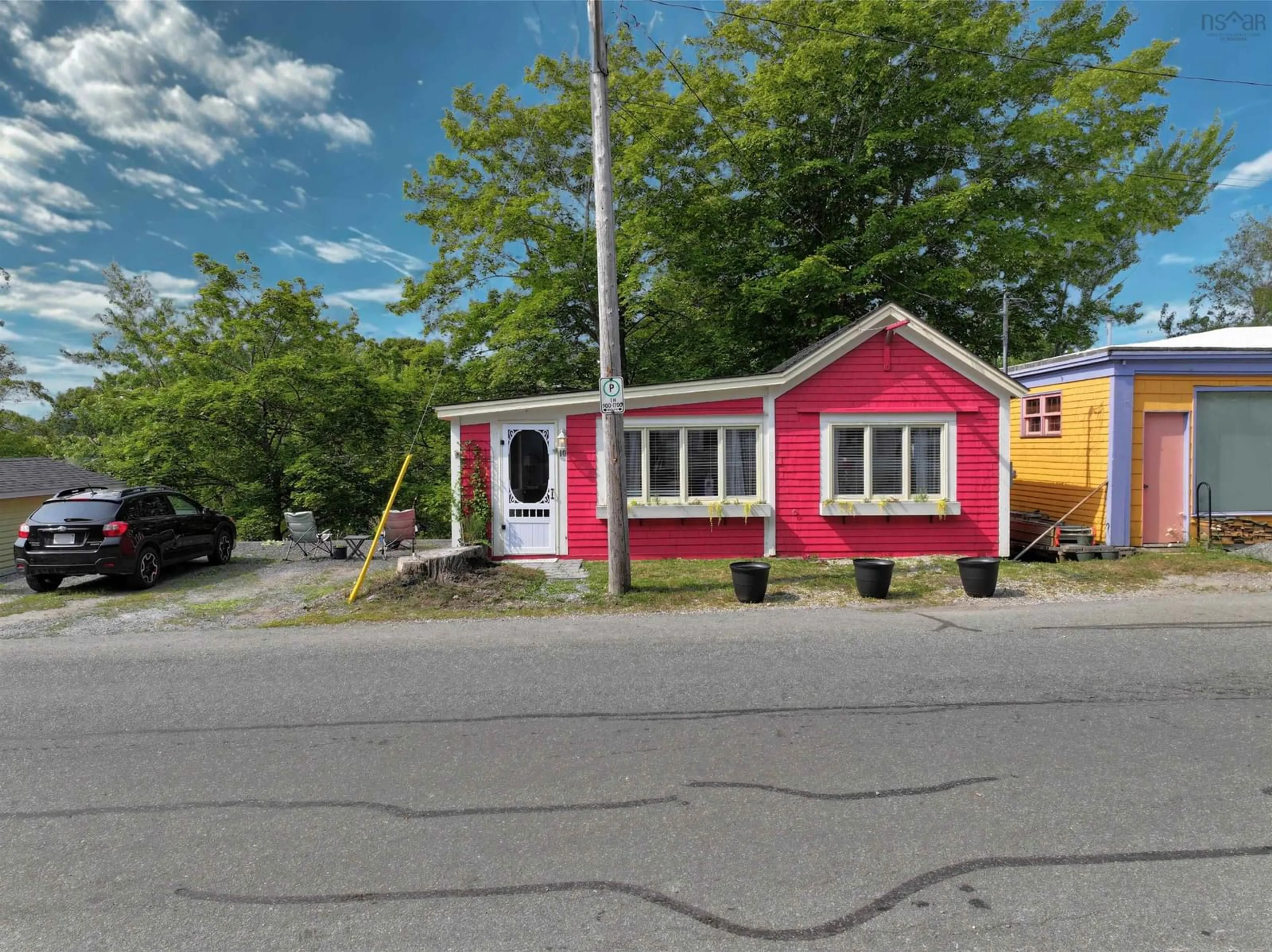 Unknown for 10 Pelham St, Lunenburg Nova Scotia B0J 2C0