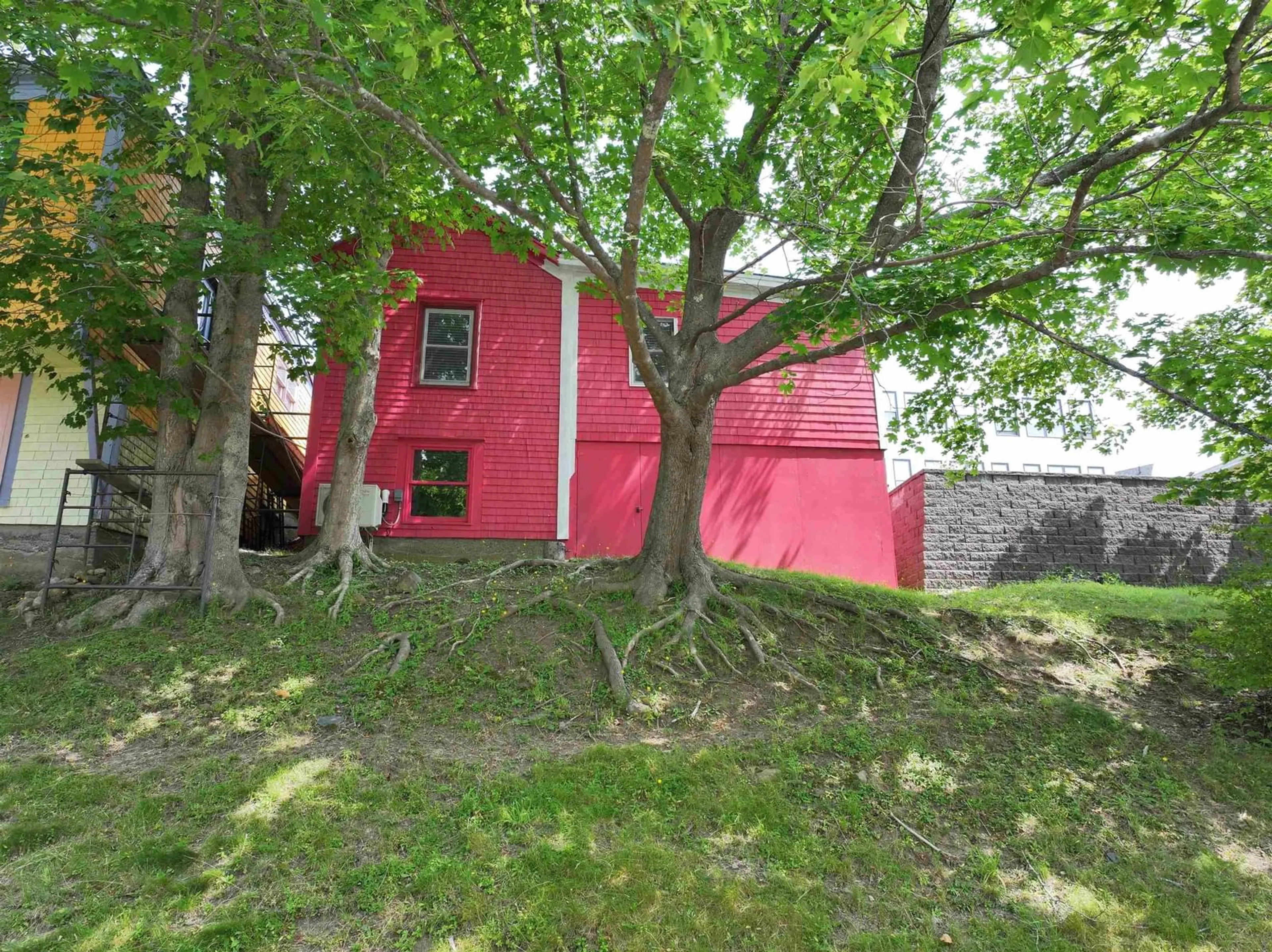 Shed for 10 Pelham St, Lunenburg Nova Scotia B0J 2C0