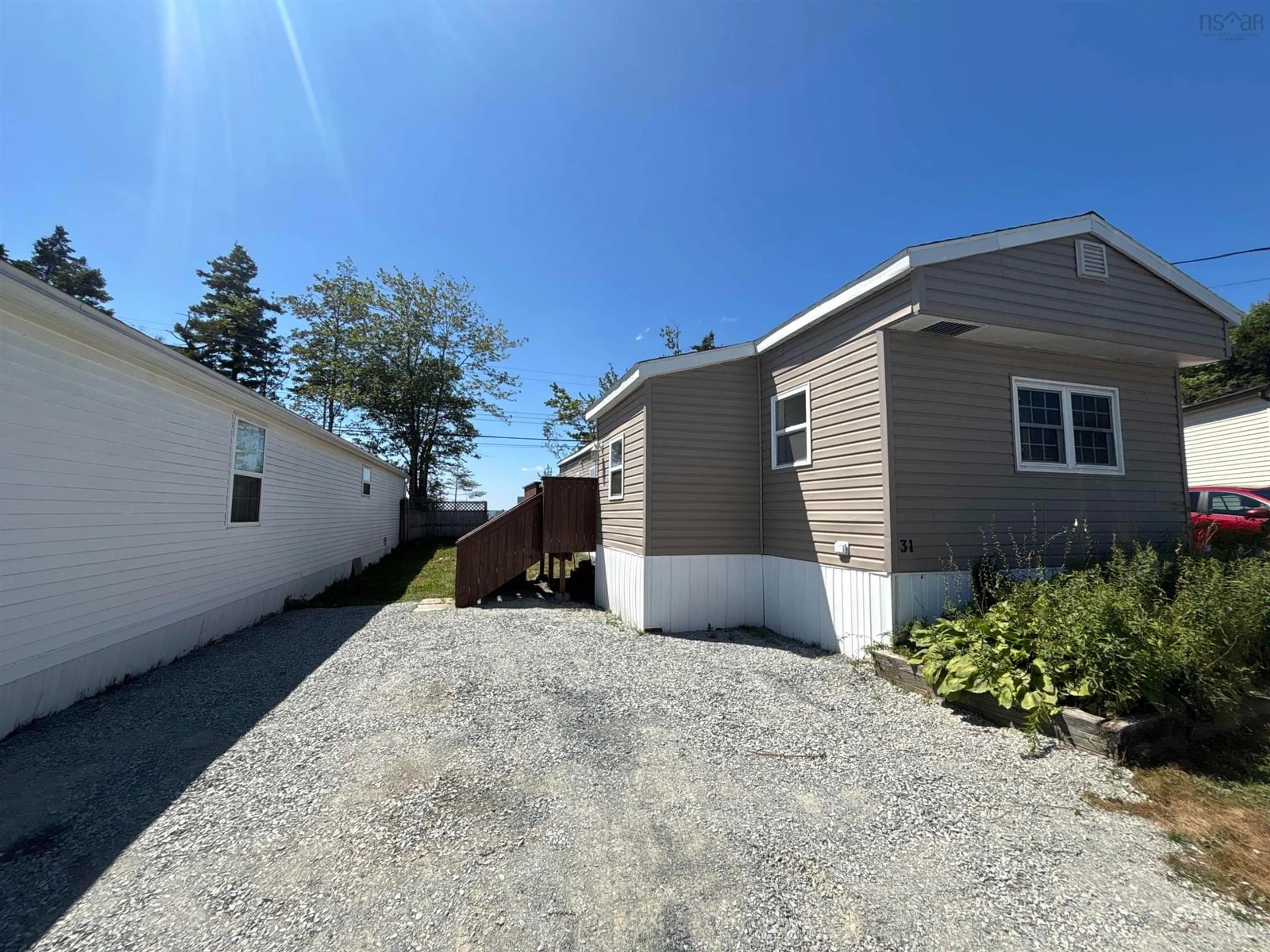 A pic from outside/outdoor area/front of a property/back of a property/a pic from drone, street for 31 Earleton Ave, Dartmouth Nova Scotia B2Y 2A6