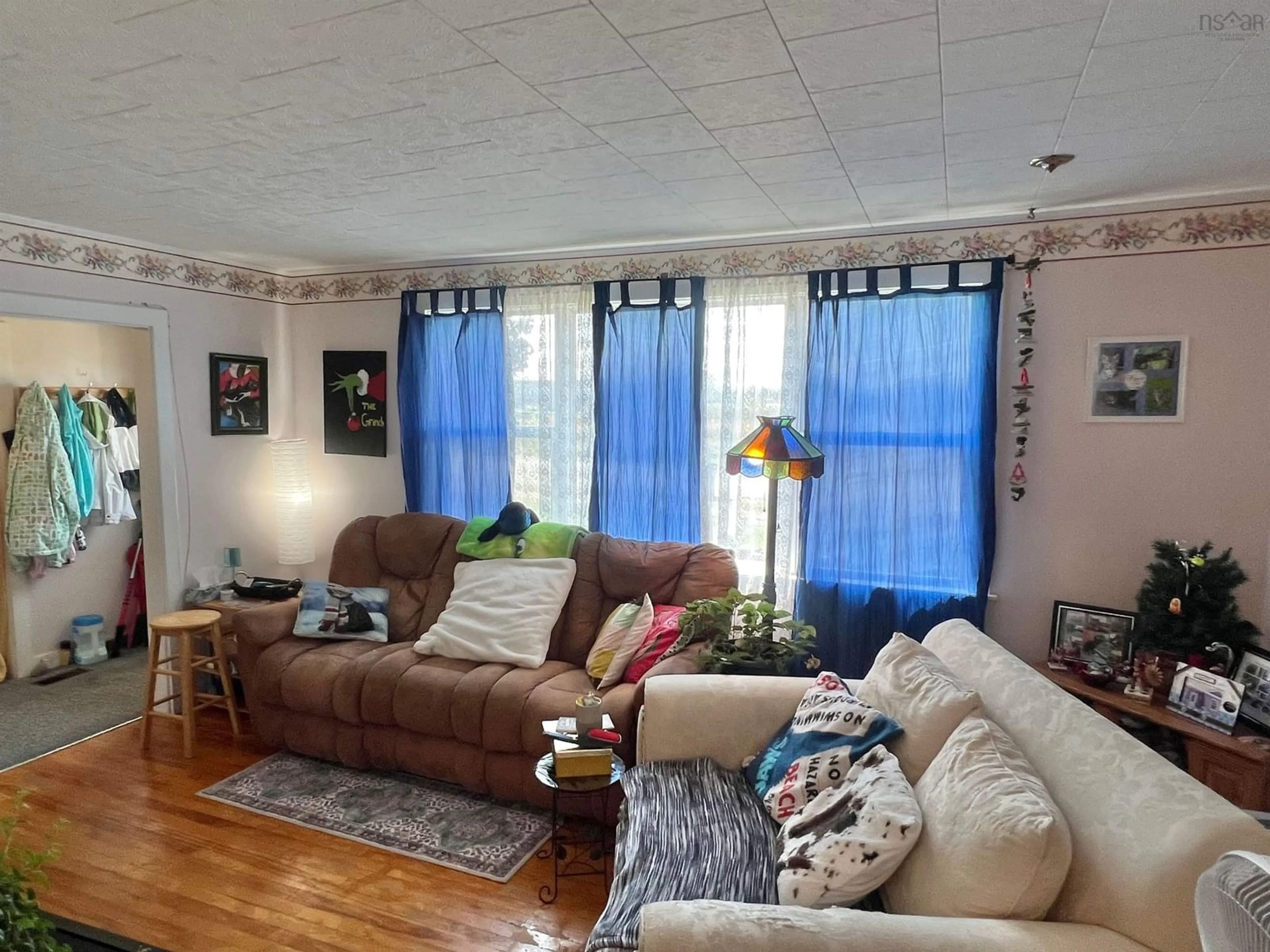 Living room with furniture, unknown for 68 Hibernia St, Yarmouth Nova Scotia B5A 2M6