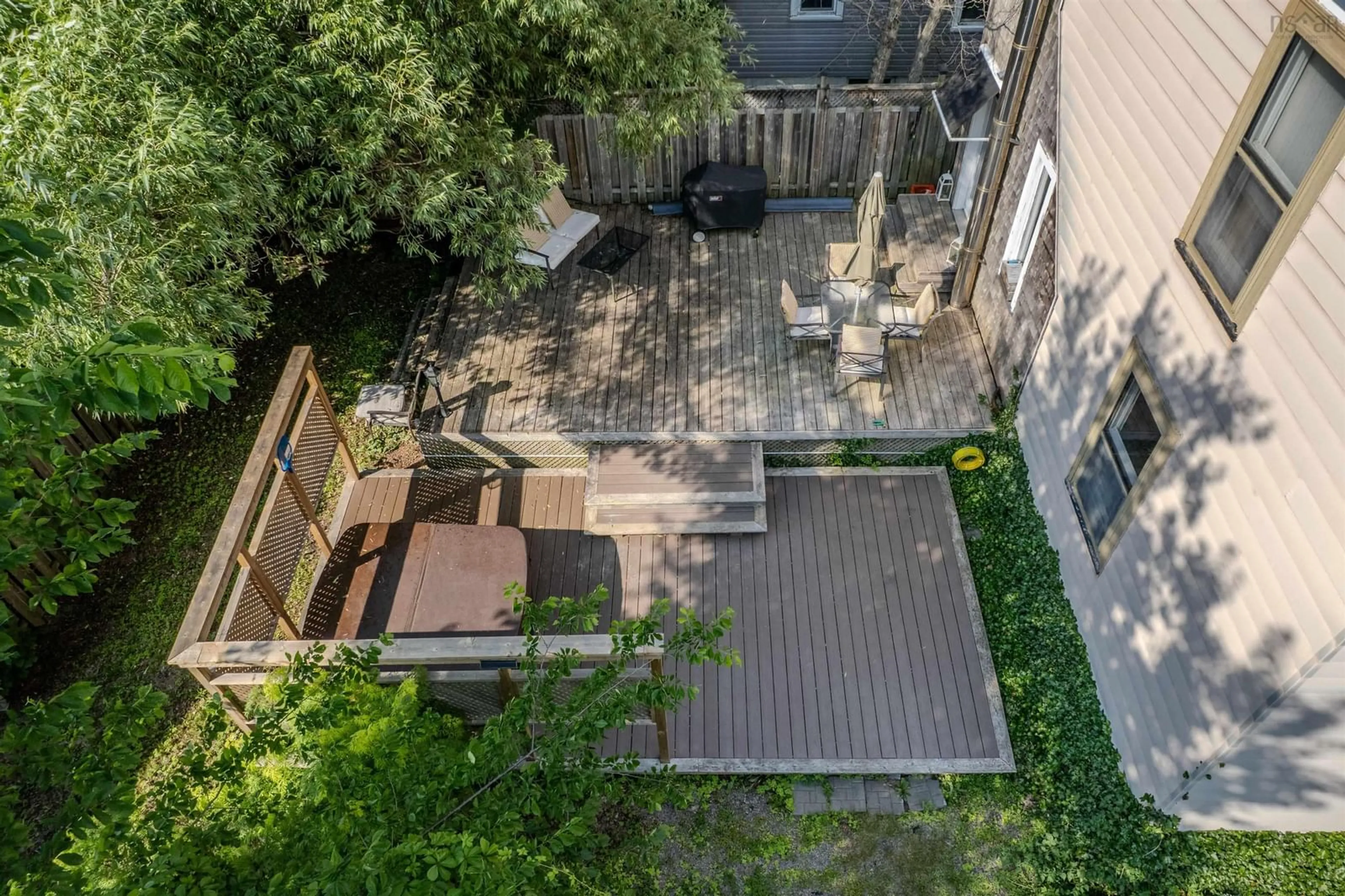 Patio, street for 69 Union St, Sydney Nova Scotia B1P 4X6