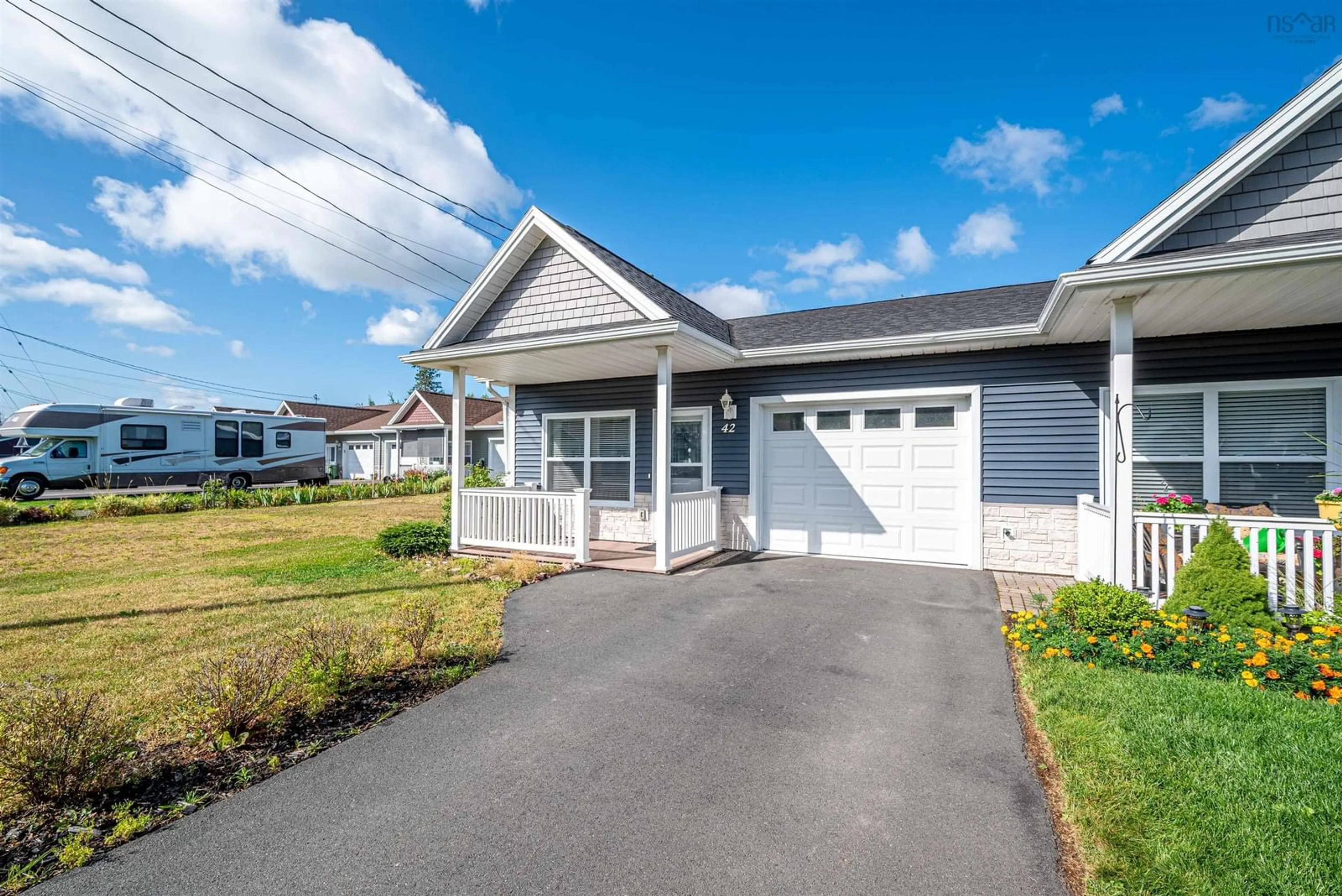 Home with vinyl exterior material, street for 42 Covington Pl, Bible Hill Nova Scotia B2N 0J8