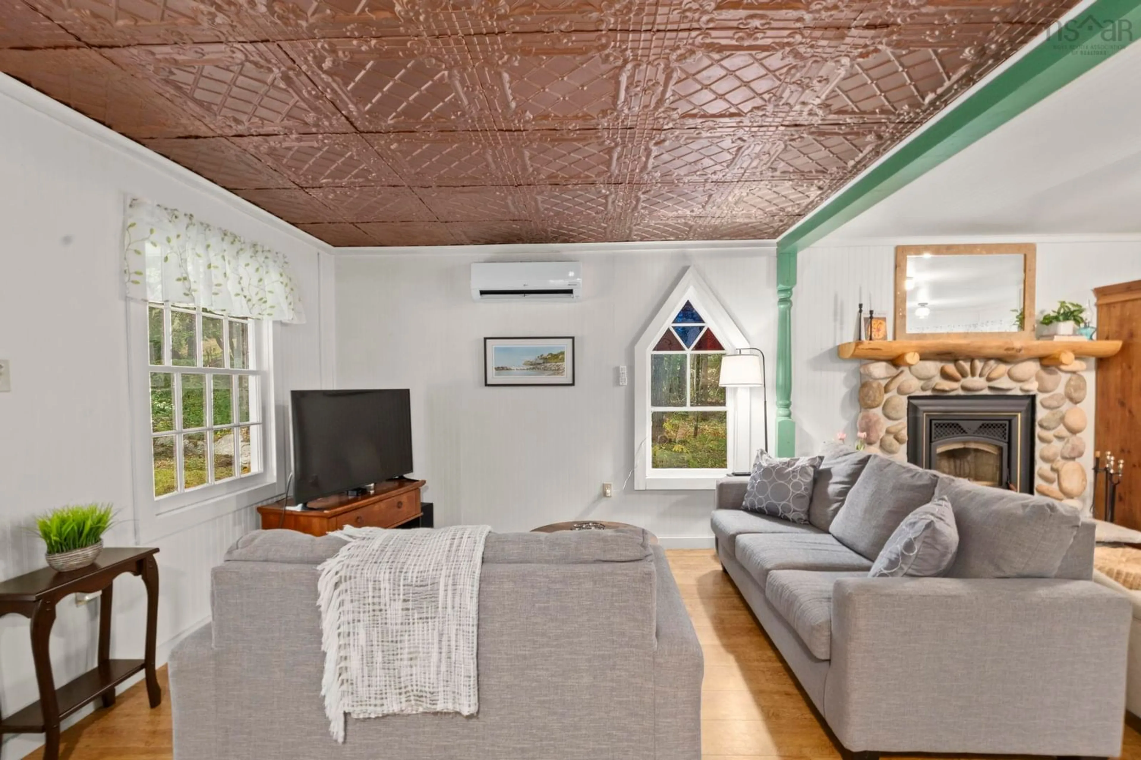 Living room with furniture, unknown for 133 Conrads Rd, Hubbards Nova Scotia B0J 1T0