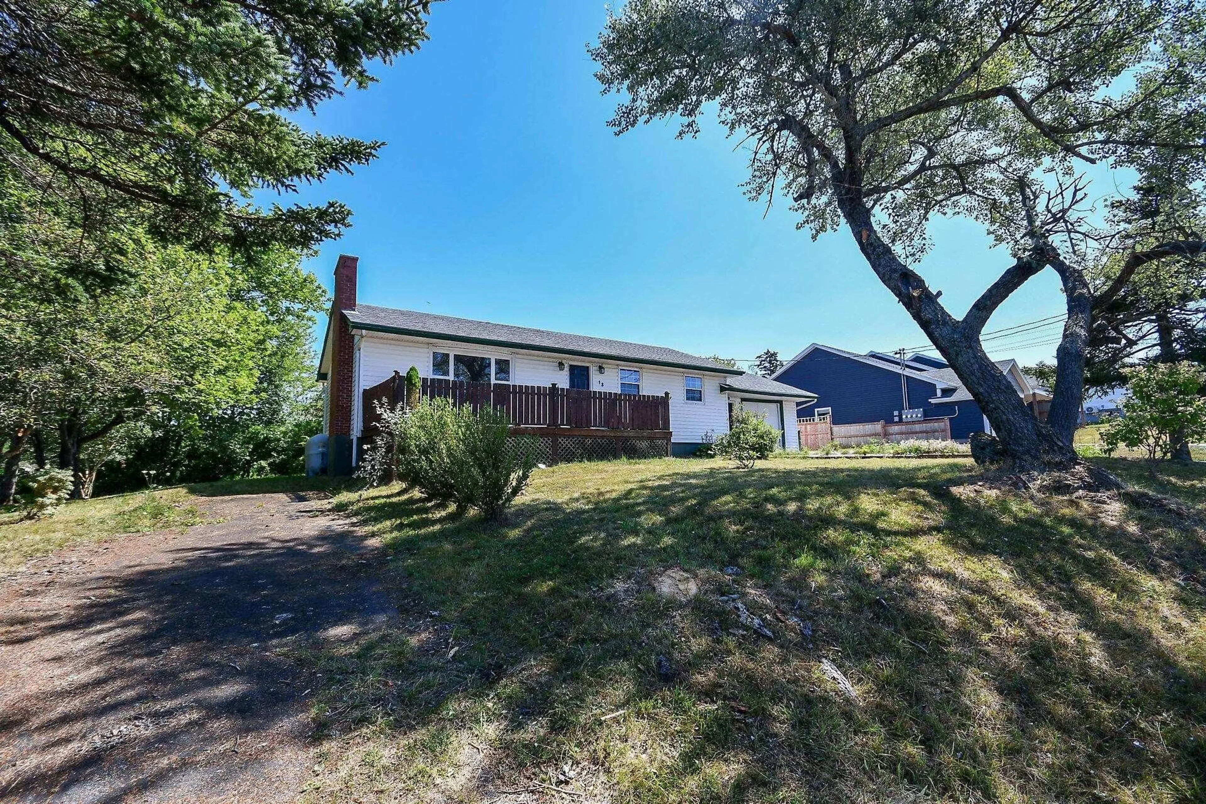 A pic from outside/outdoor area/front of a property/back of a property/a pic from drone, unknown for 18 Bissett Rd, Cole Harbour Nova Scotia B2V 2T1