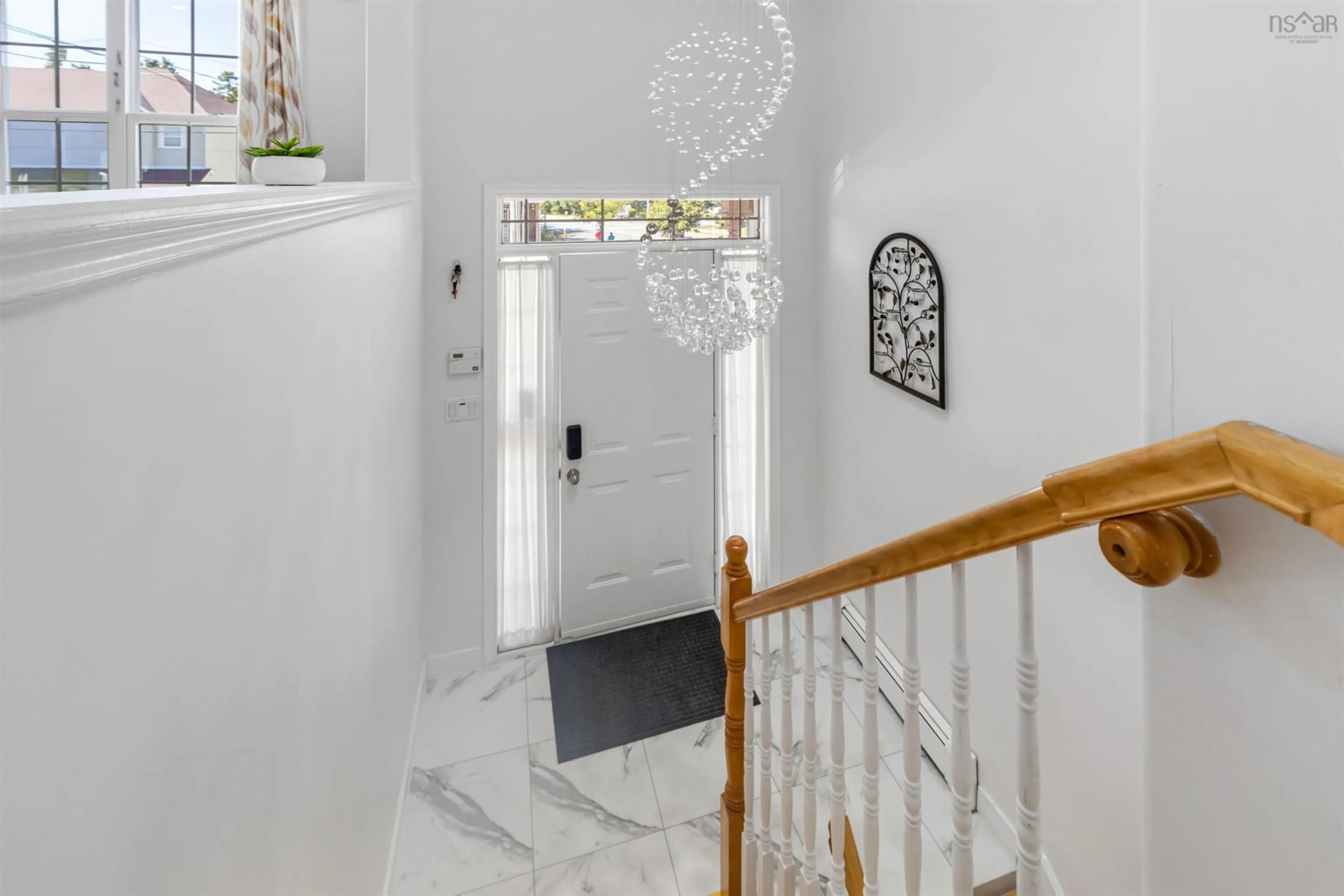 Indoor entryway for 2 Rosehurst Close, Halifax Nova Scotia B3S 1J6