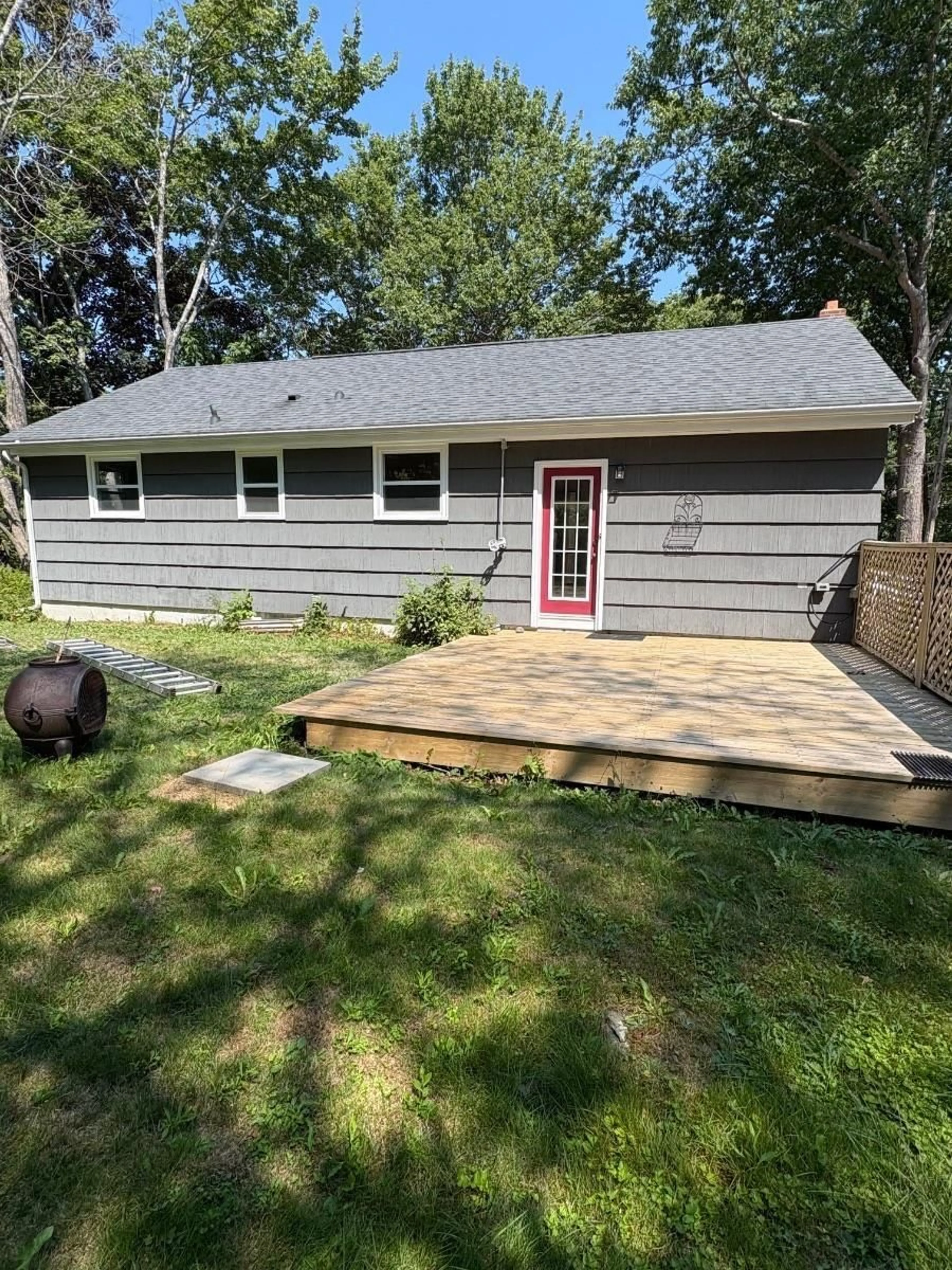 Home with vinyl exterior material, unknown for 9 Dowell Dr, Halifax Nova Scotia B3M 2M2