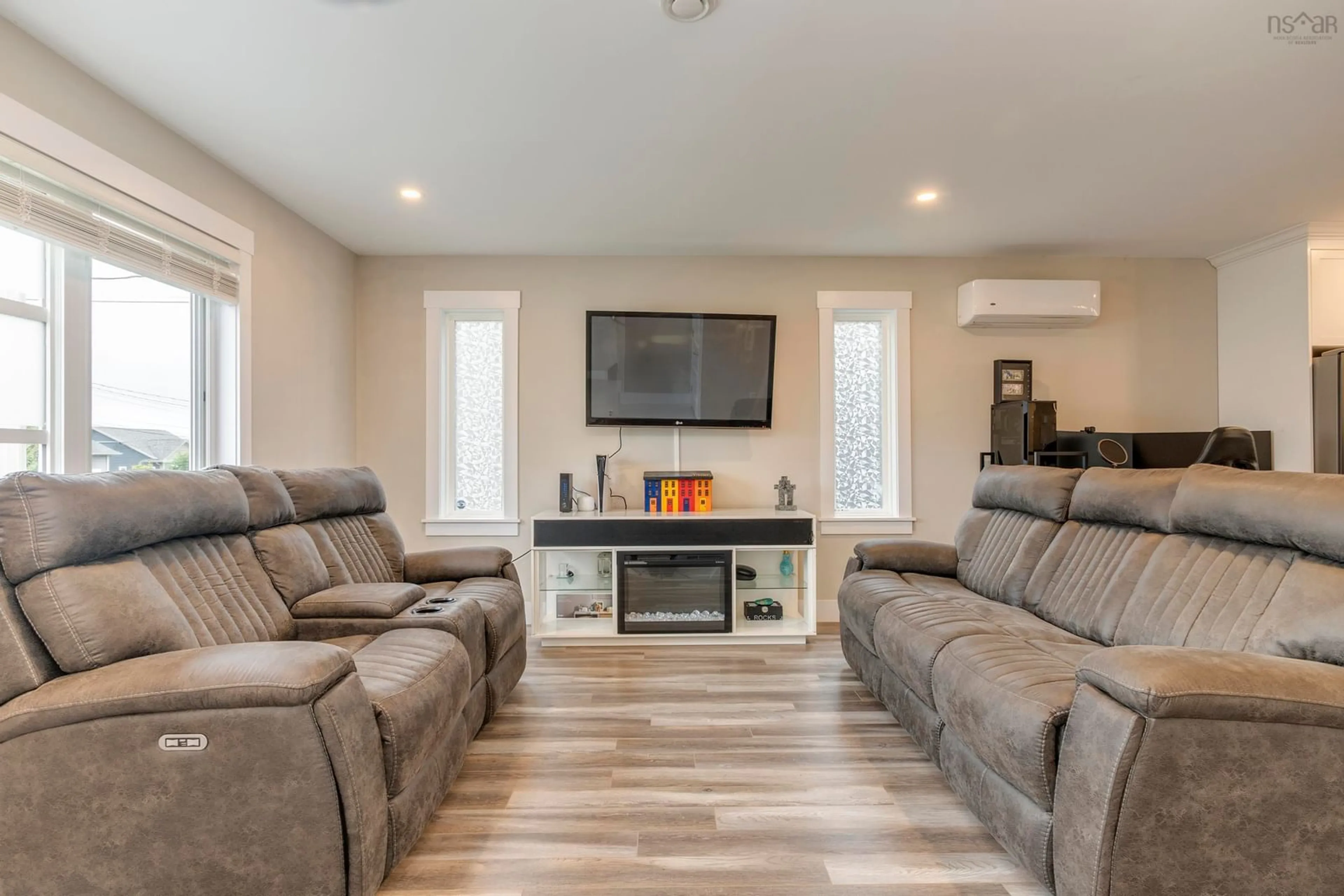 Living room with furniture, unknown for 17 Boyne Crt, Eastern Passage Nova Scotia B3G 0G9