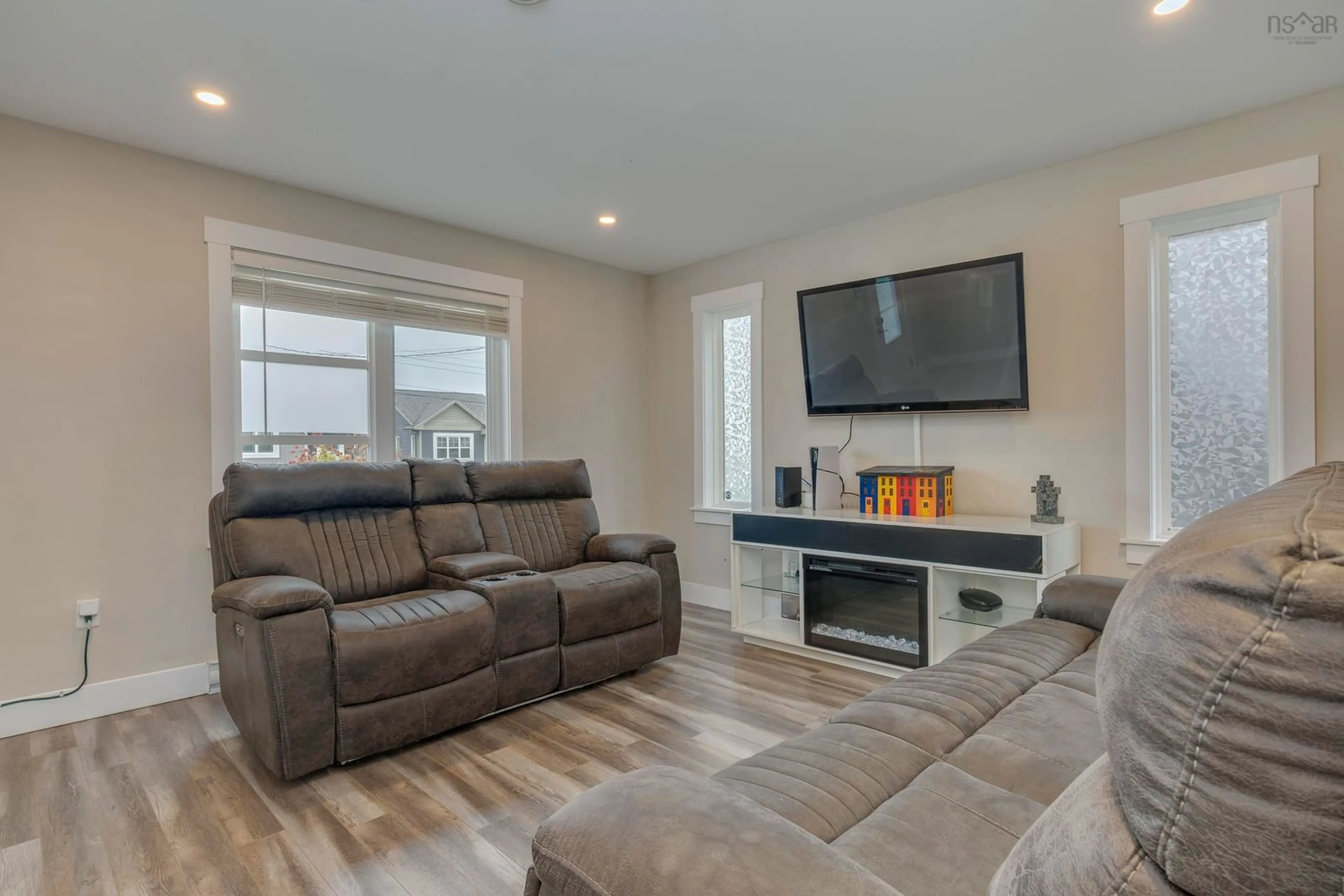 Living room with furniture, unknown for 17 Boyne Crt, Eastern Passage Nova Scotia B3G 0G9