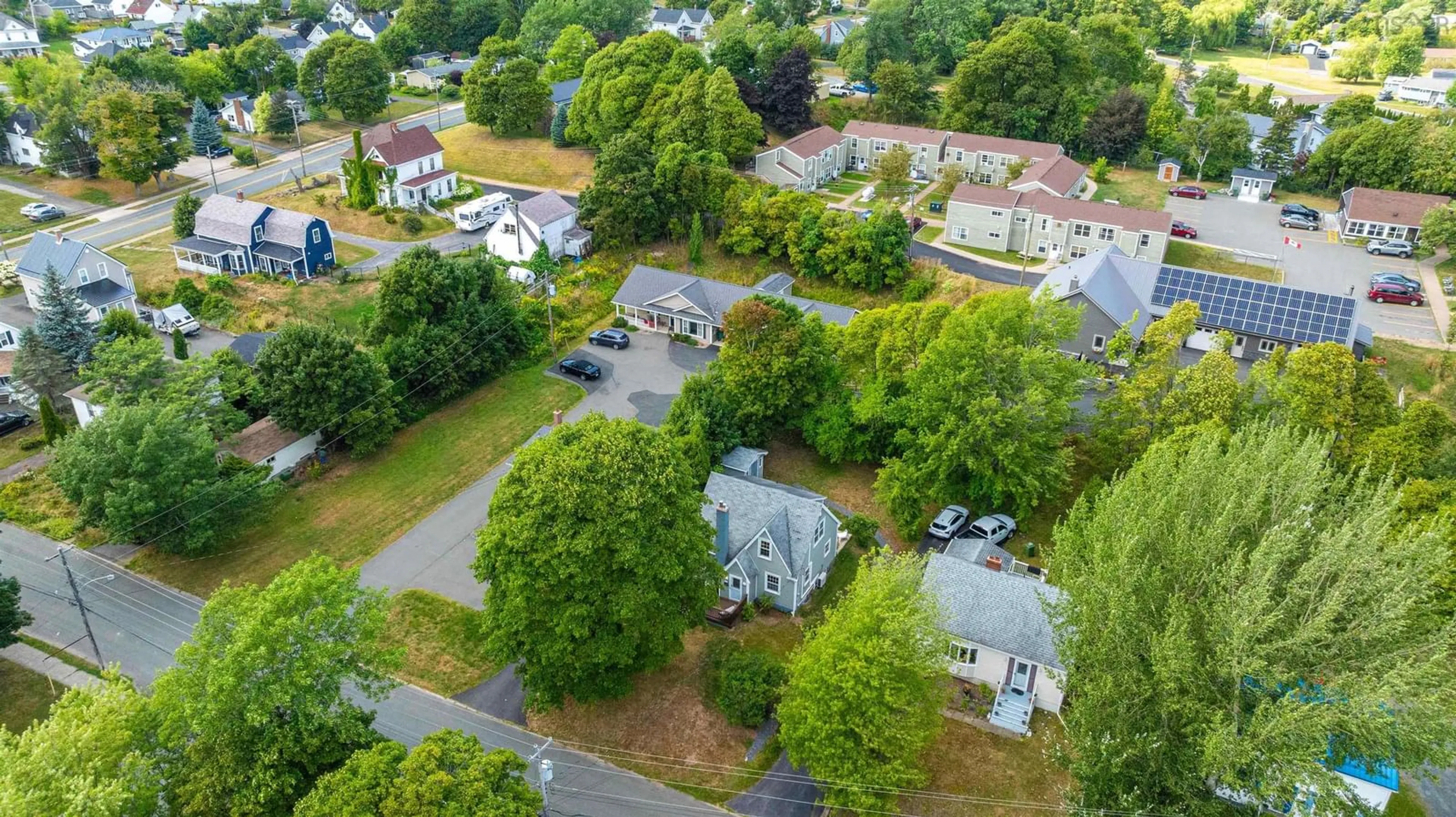 A pic from outside/outdoor area/front of a property/back of a property/a pic from drone, street for 110 Elm St, New Glasgow Nova Scotia B2H 1Y4