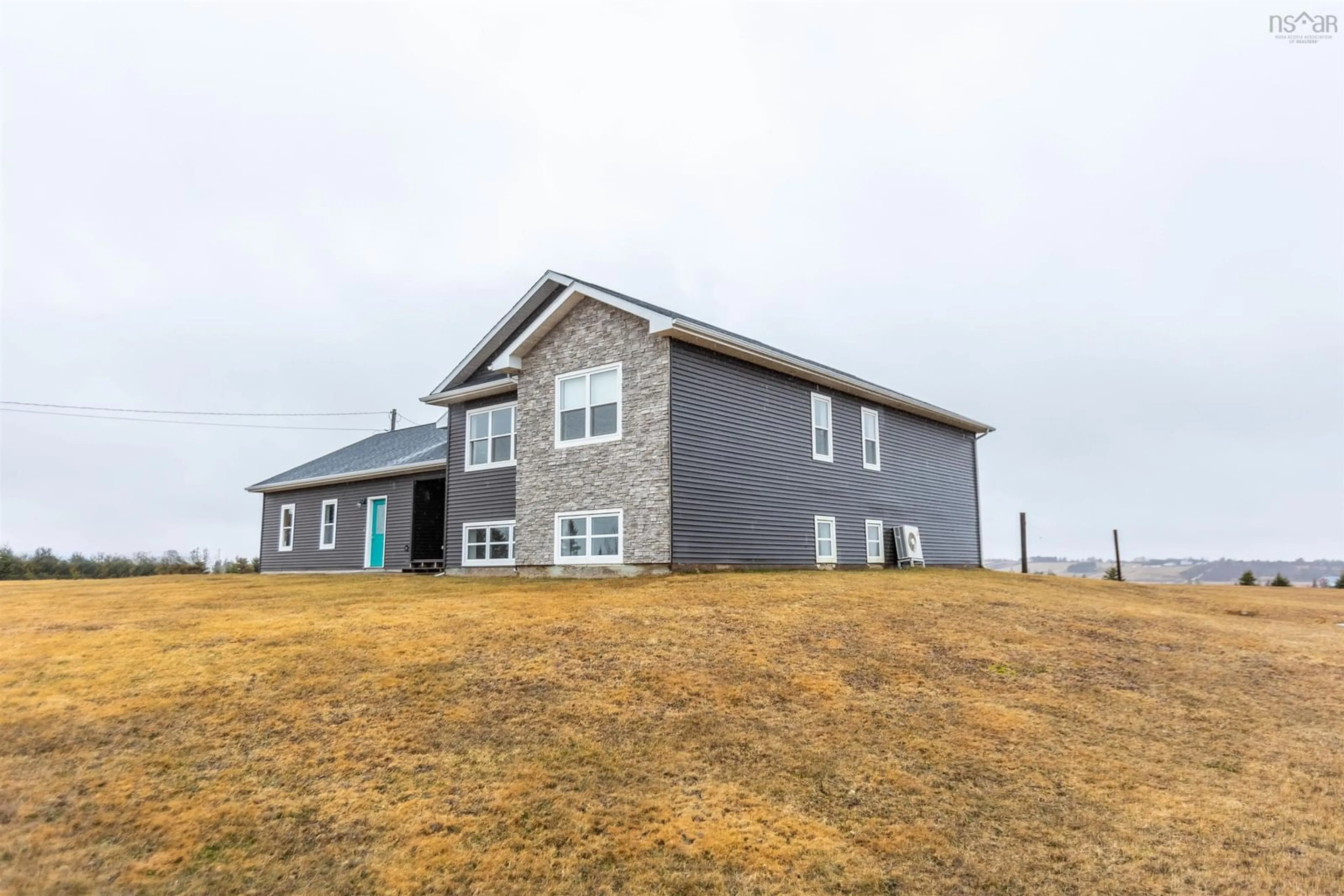 A pic from outside/outdoor area/front of a property/back of a property/a pic from drone, building for 1899 Fort Lawrence Rd, Fort Lawrence Nova Scotia B4H 3Y5