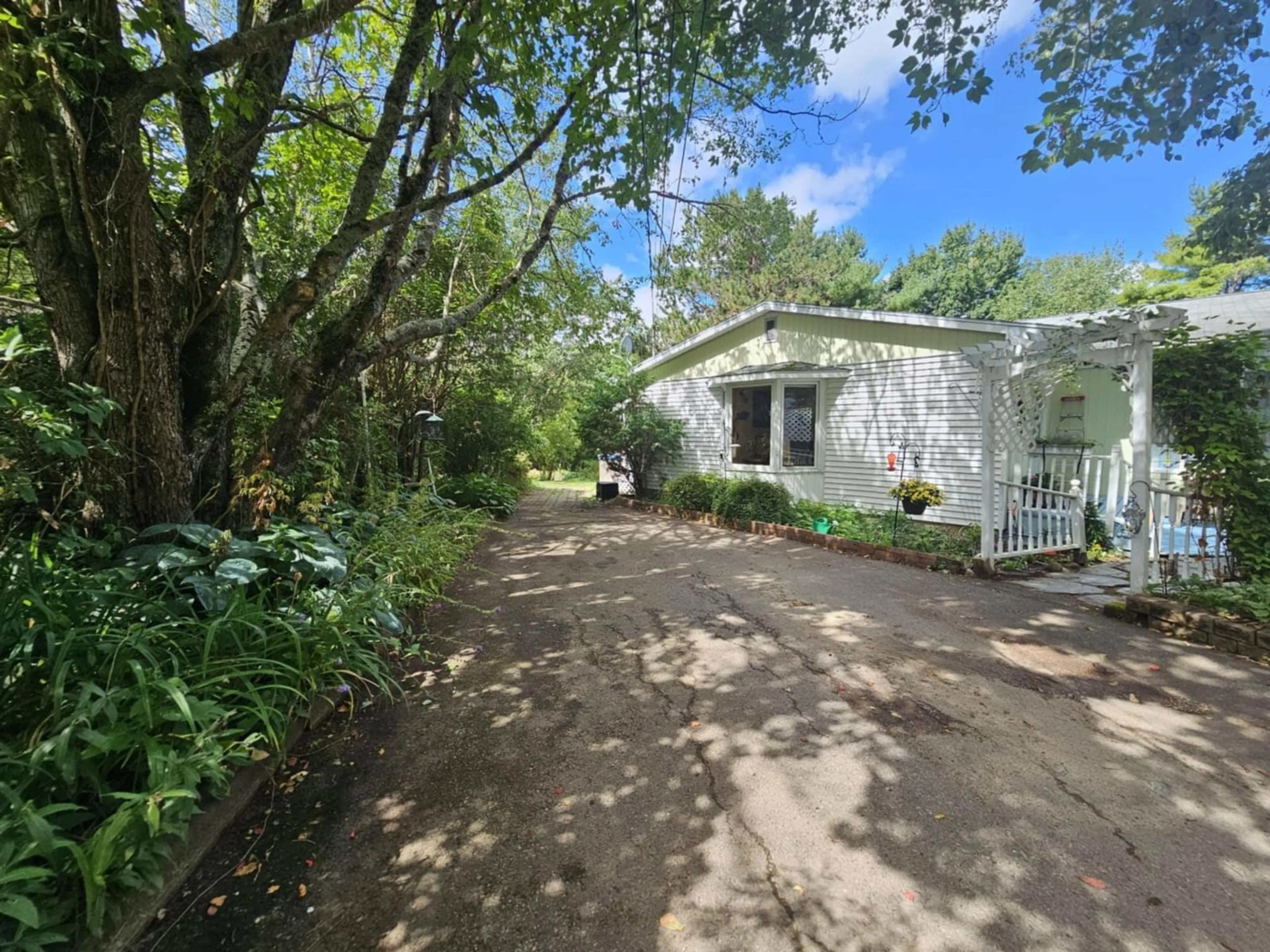 A pic from outside/outdoor area/front of a property/back of a property/a pic from drone, unknown for 240/242 Kent Rd, Lower Truro Nova Scotia B6L 1L1