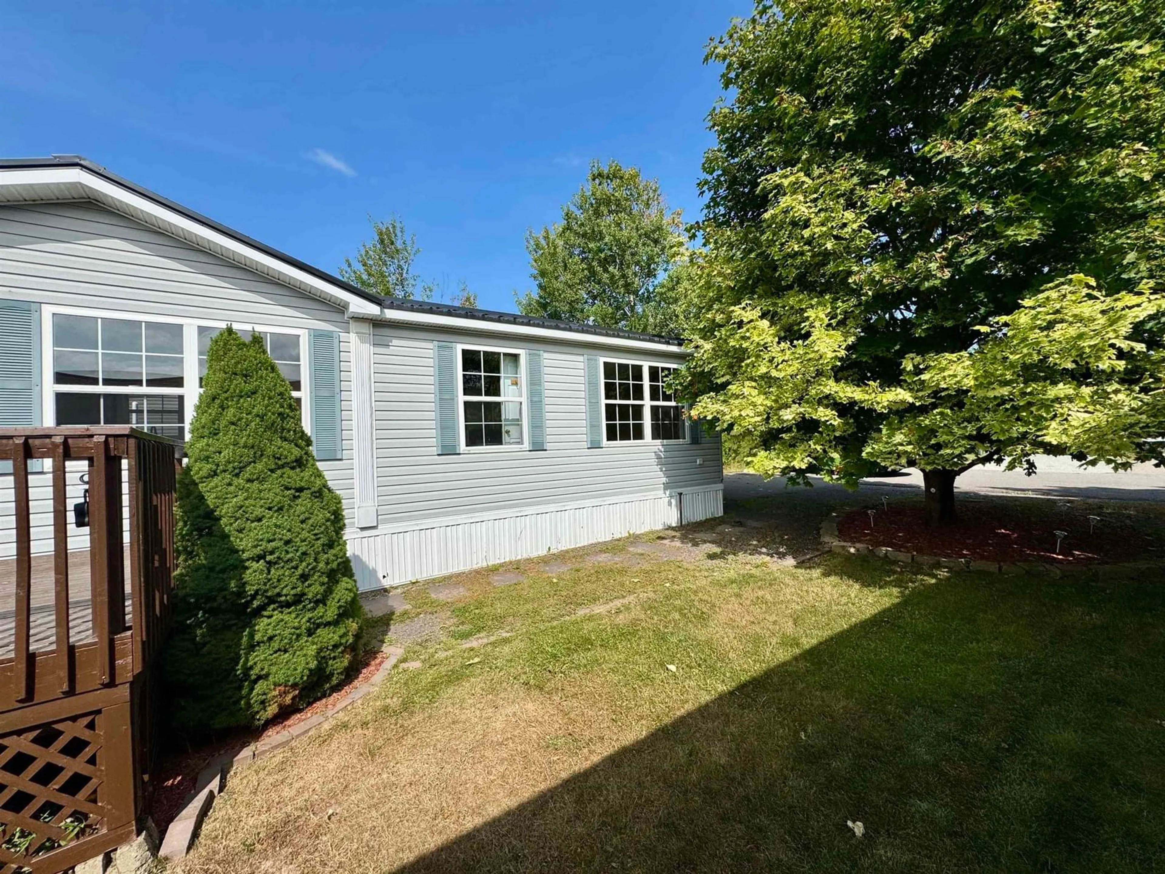 Home with vinyl exterior material, unknown for 19 Stephens Crt, Port Hawkesbury Nova Scotia B9A 3N5
