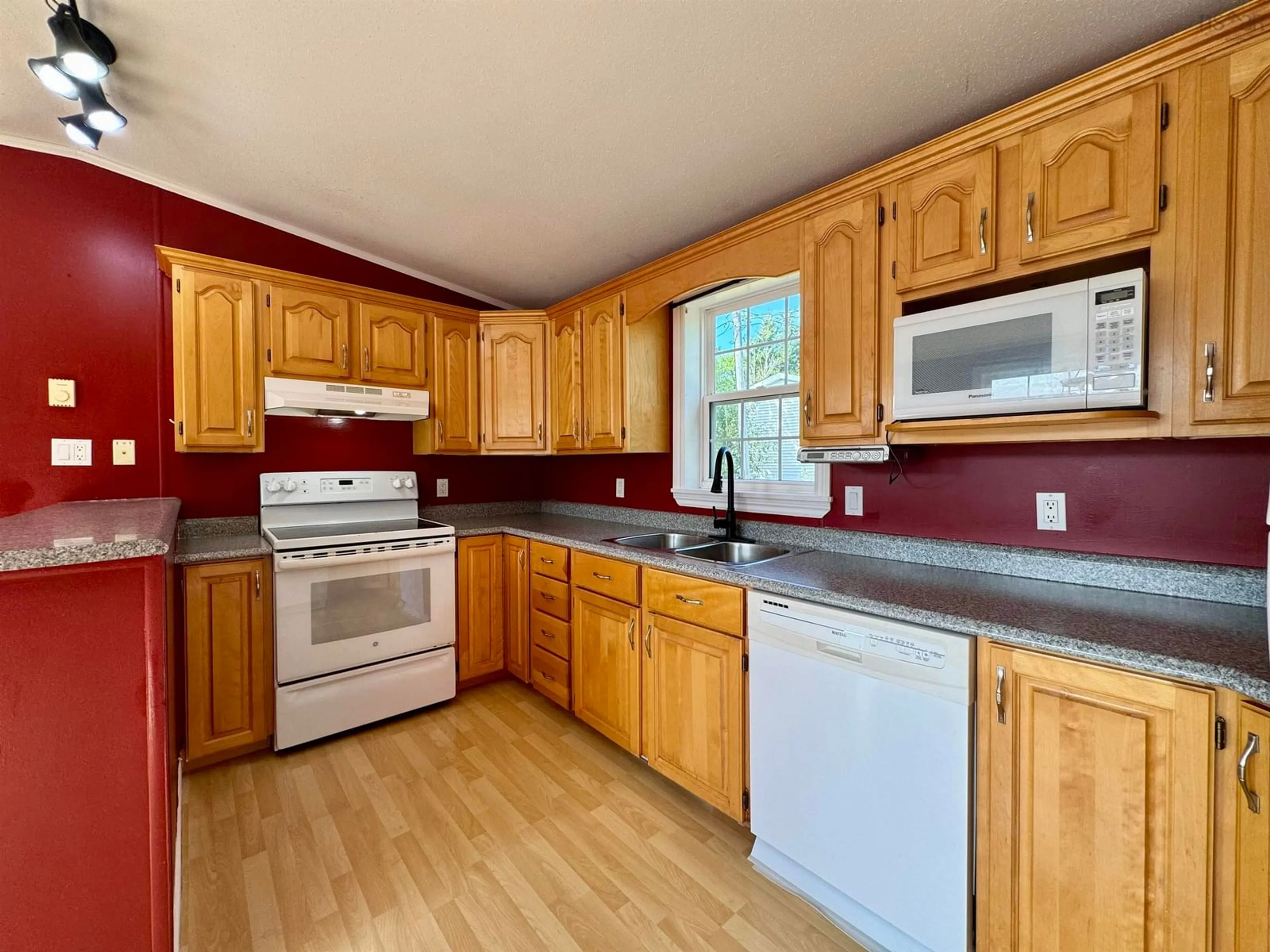 Standard kitchen, wood/laminate floor for 19 Stephens Crt, Port Hawkesbury Nova Scotia B9A 3N5