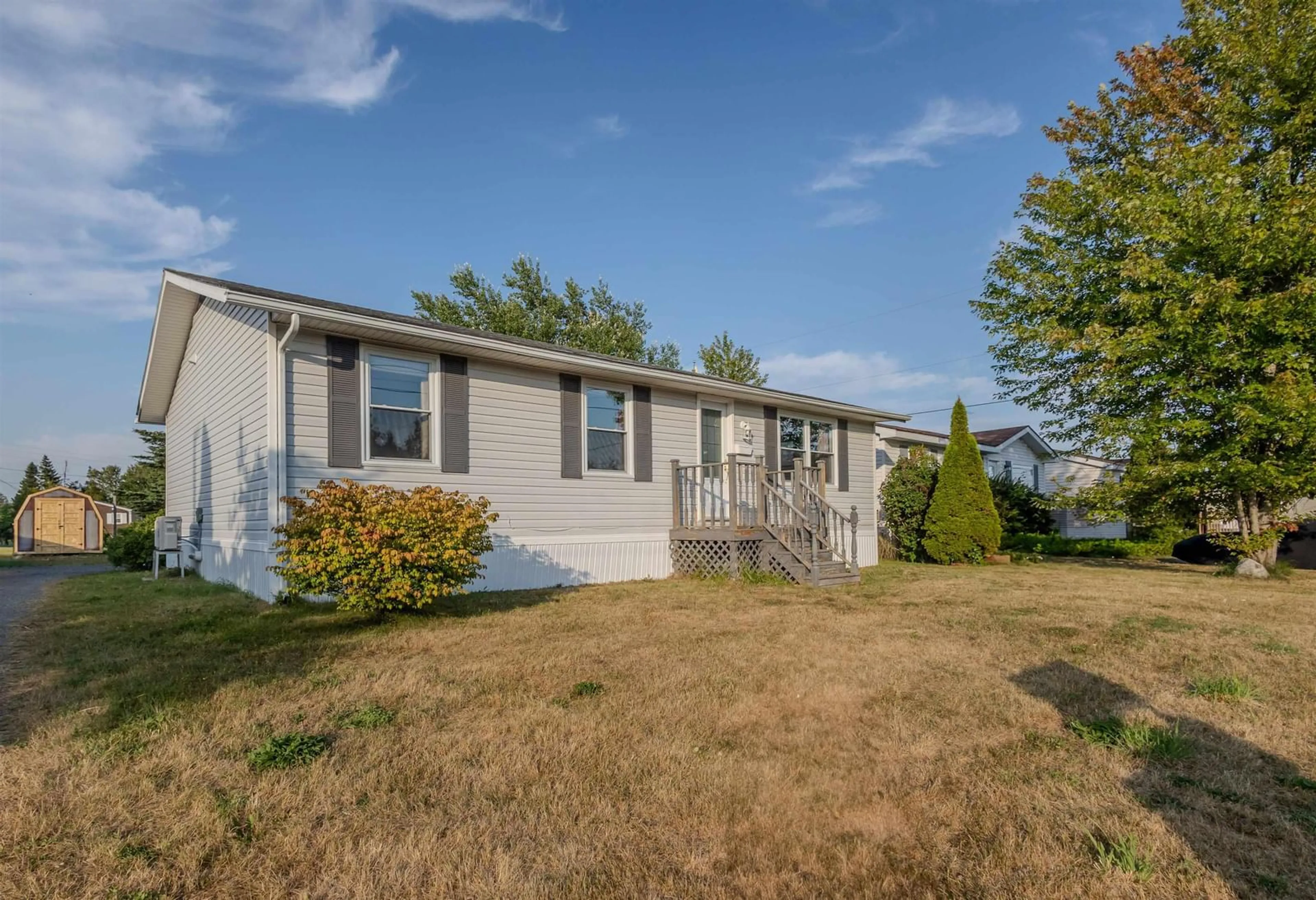 Home with vinyl exterior material, water/lake/river/ocean view for 62 Second St, Howie Centre Nova Scotia B1L 1C9