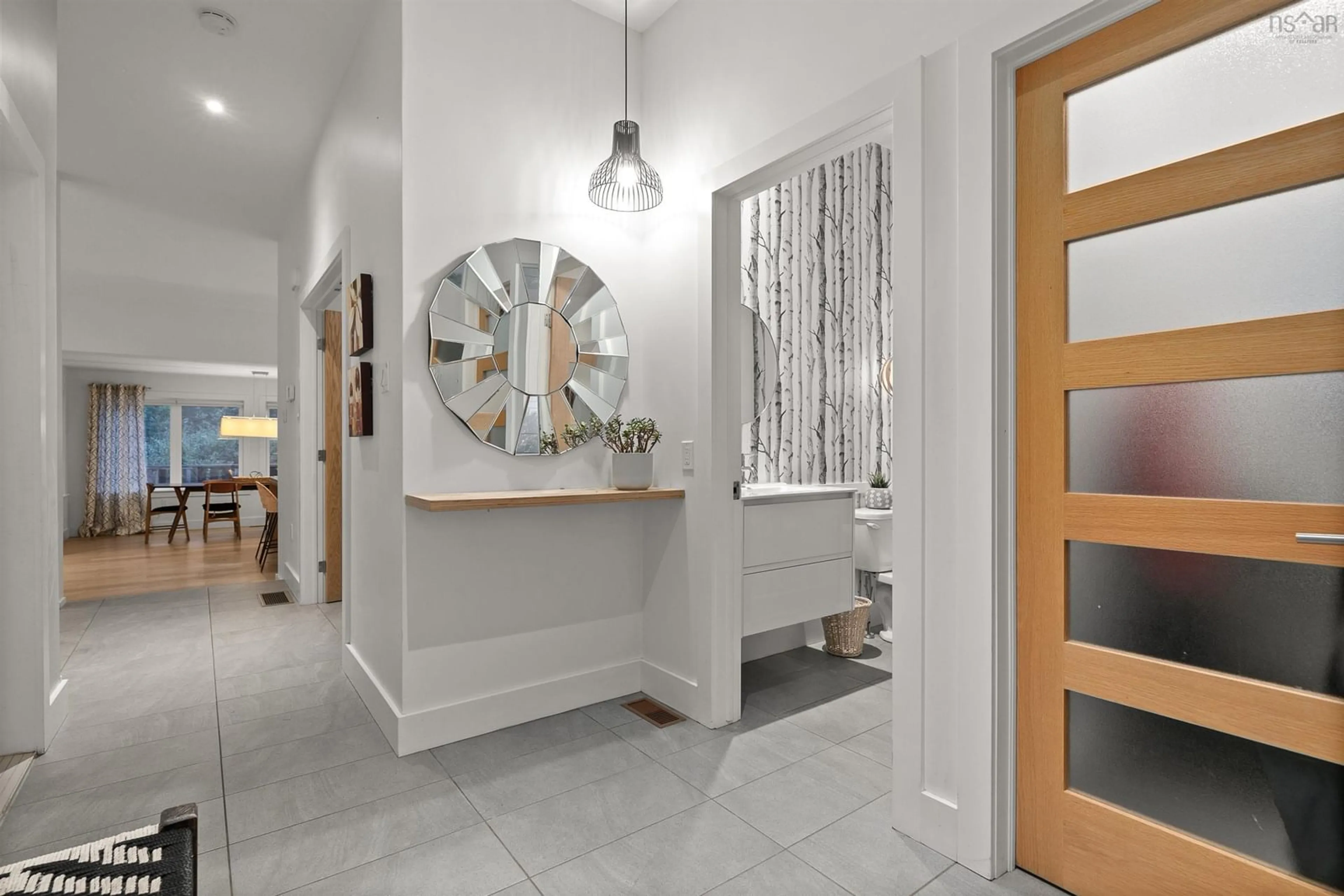 Indoor entryway for 238 Hillsboro Dr, Dartmouth Nova Scotia B2W 0J2
