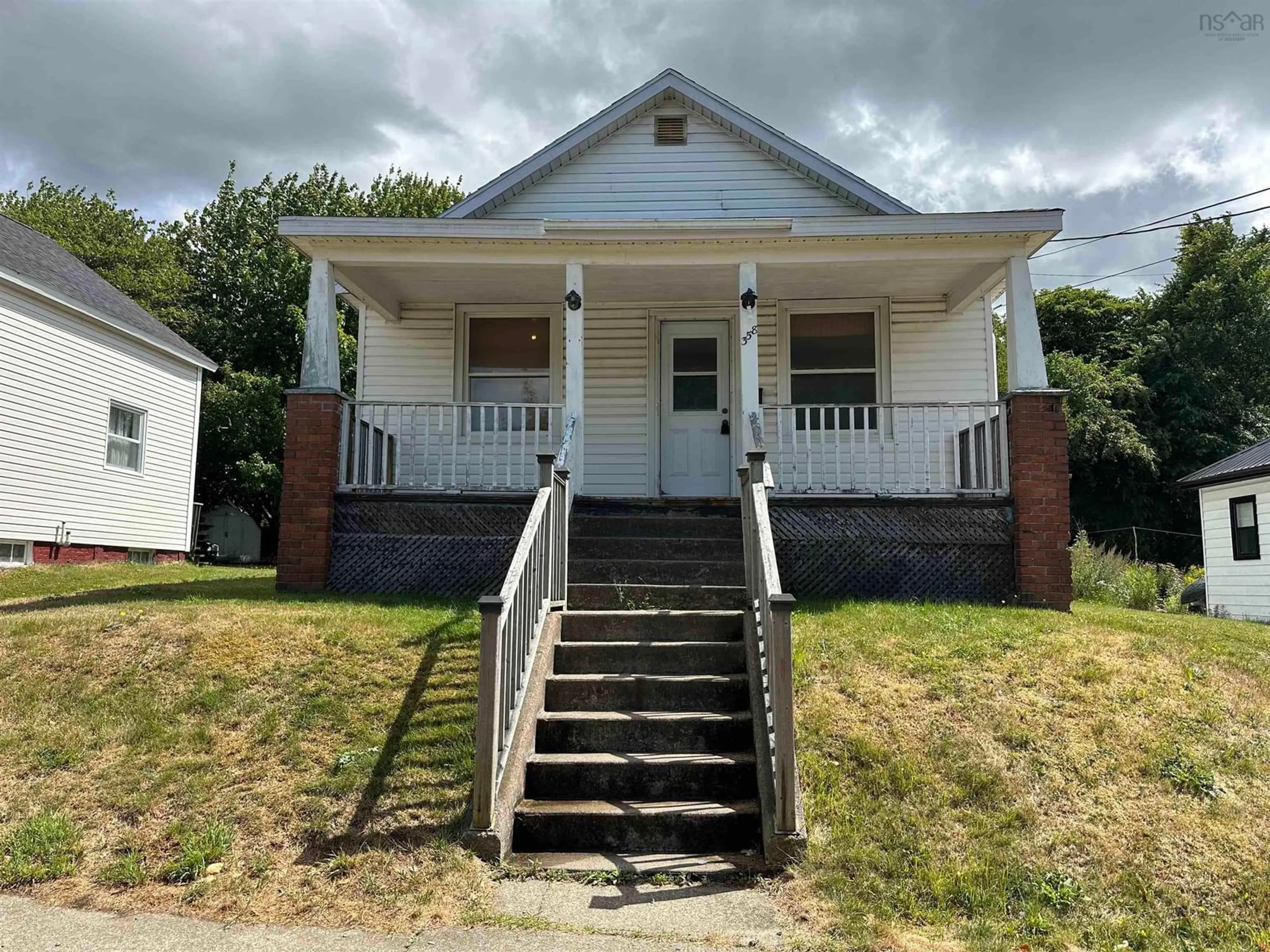 Unknown for 358 Royal Ave, Sydney Nova Scotia B1P 4N5