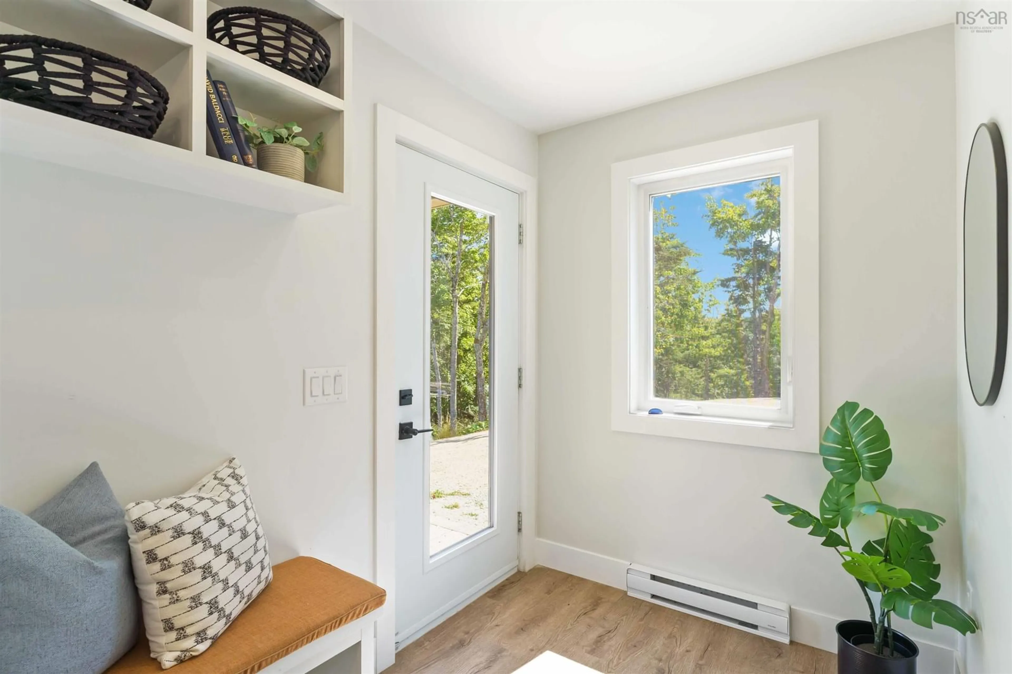 Indoor entryway for 59 Sparrow Lane, Vaughan Nova Scotia B0N 2T0