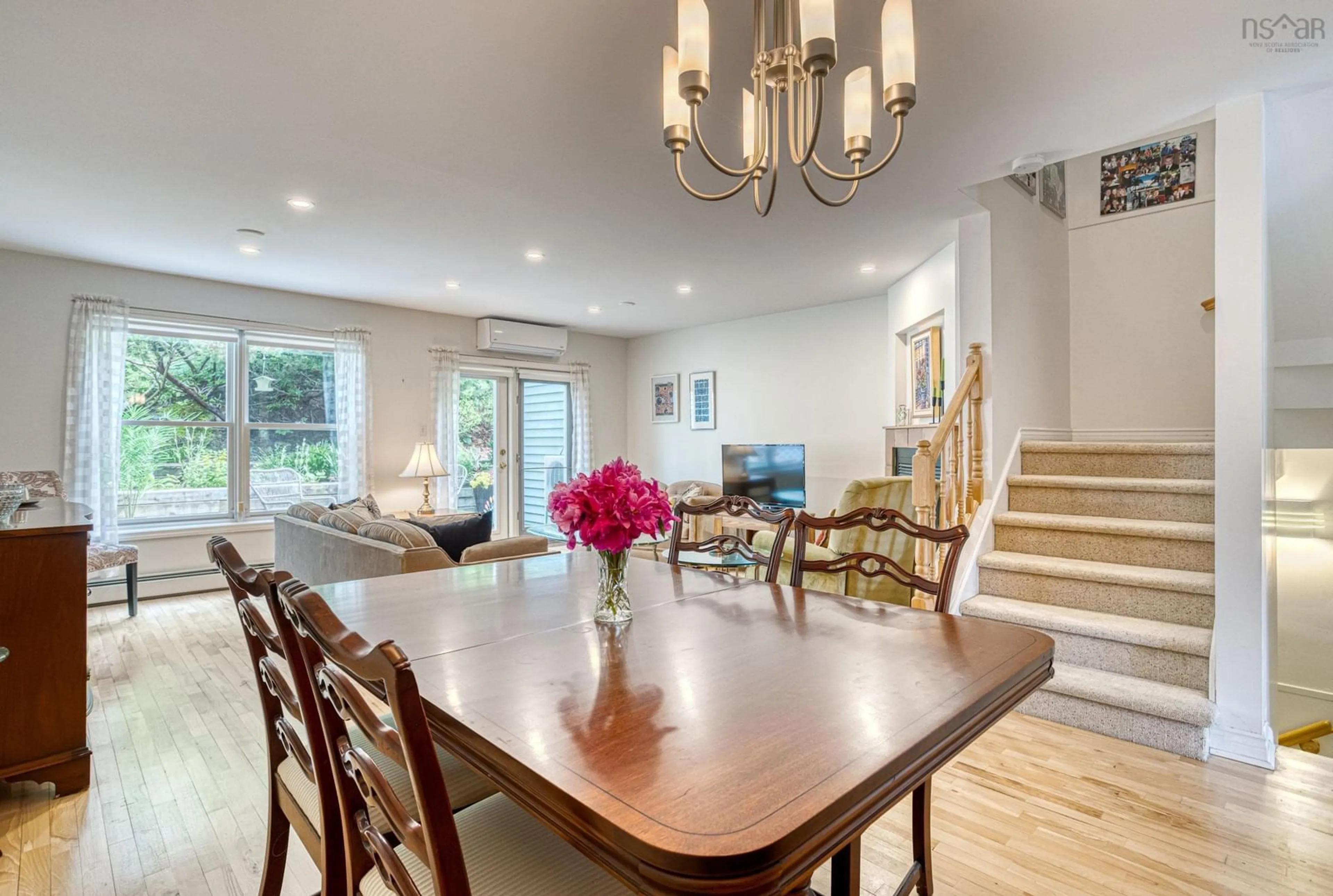 Dining room, wood/laminate floor for 213 Spinnaker Dr, Halifax Nova Scotia B3N 3C3